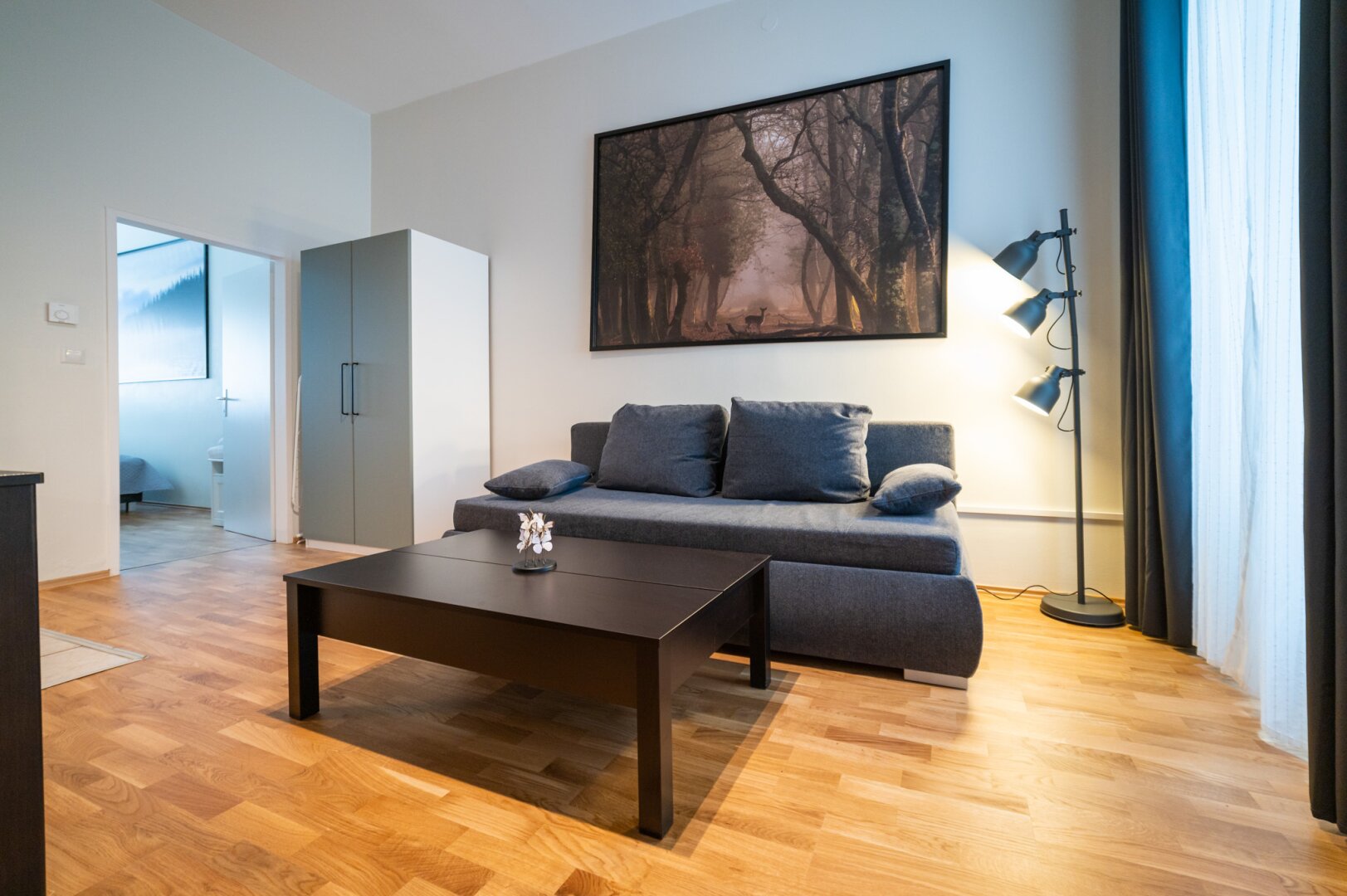 Modernes Wohnen: Voll ausgestattete Wohnung in Top-Lage