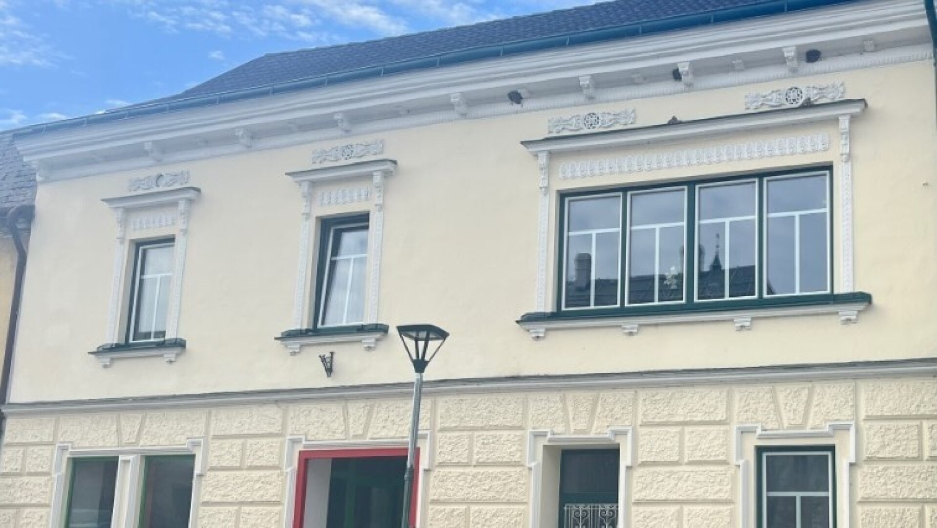 Geschäftslokal zu vermieten!
