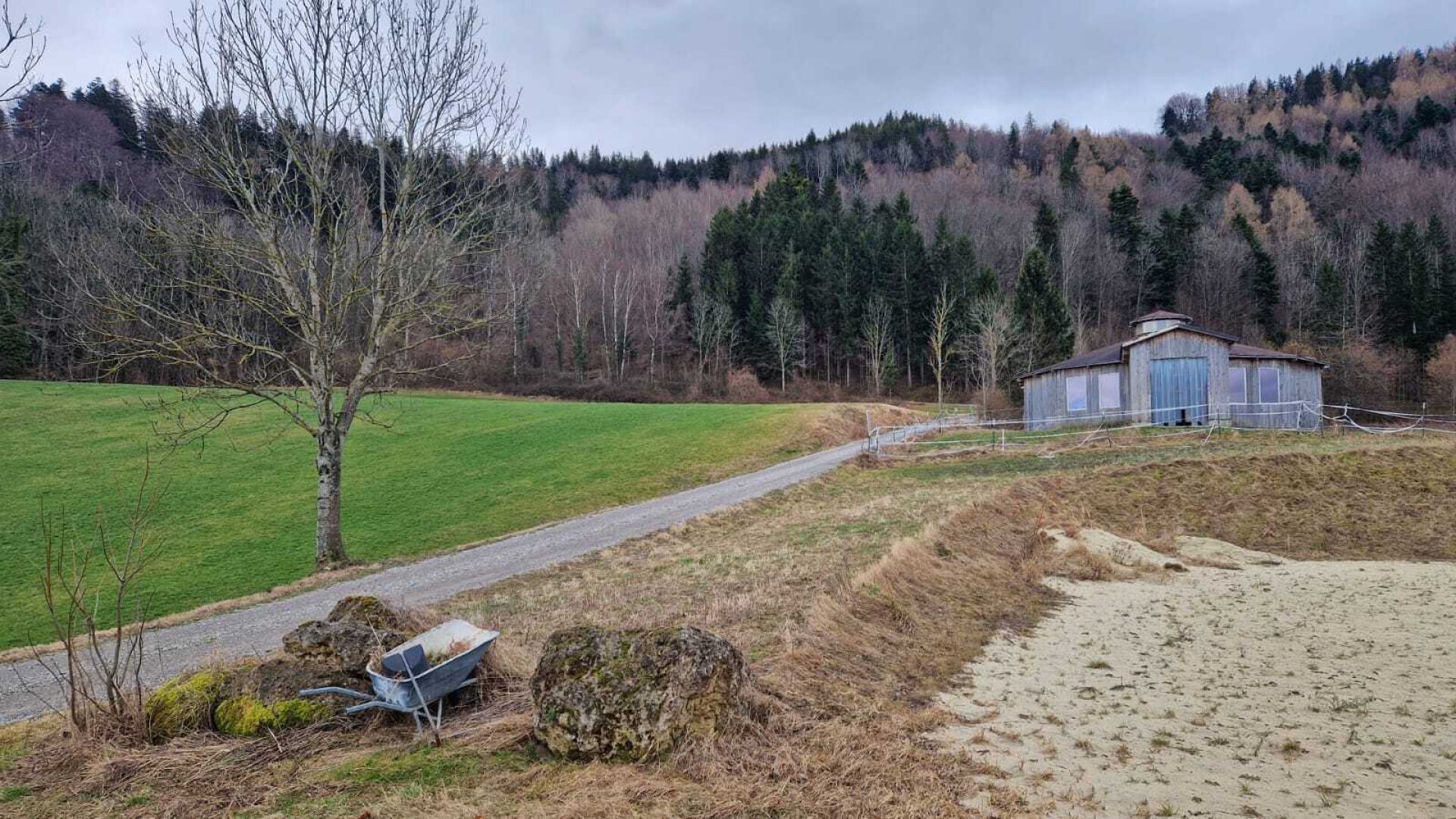 Landwirtschaftlicher Betrieb mit ca. 11,45 ha Fläche in St. Gotthard (ohne Wohnhaus)
