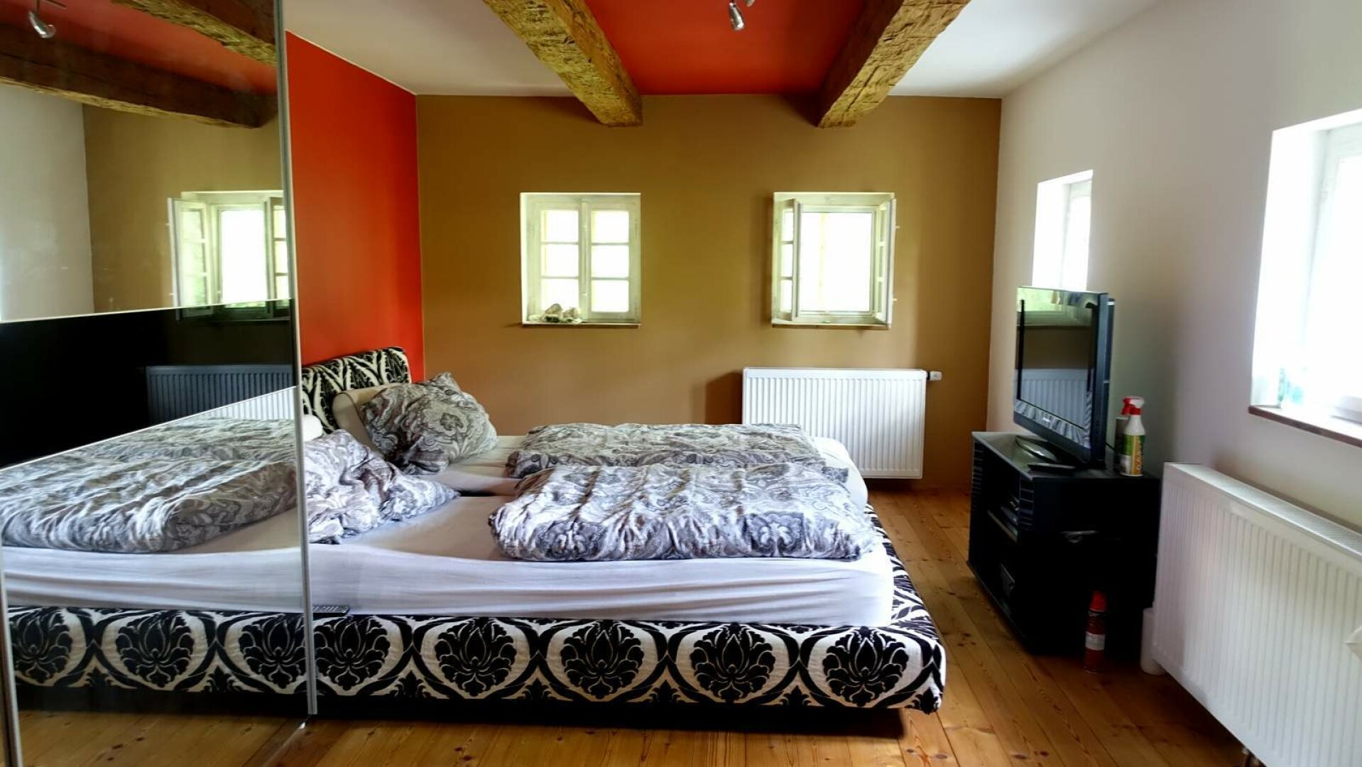 CHALET trifft Krems