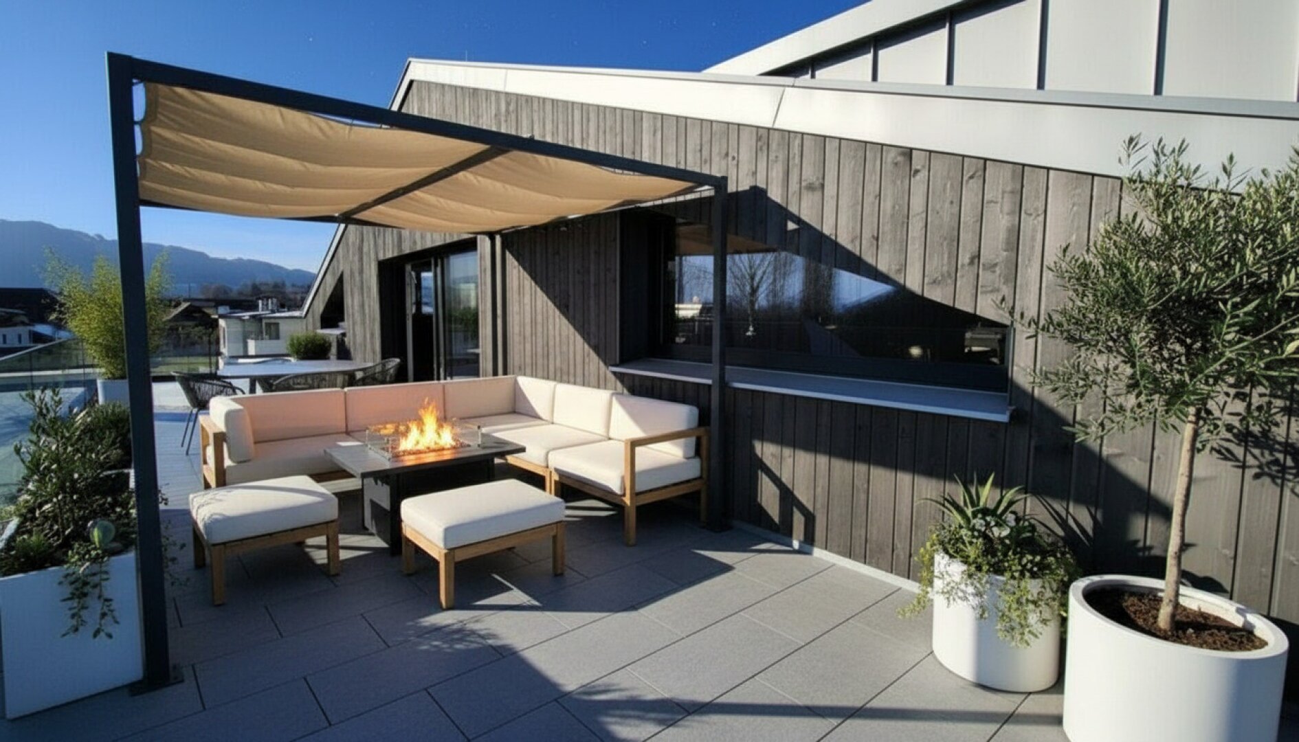Genießen diesen Sommer in ihrer Penthouse Wohnung