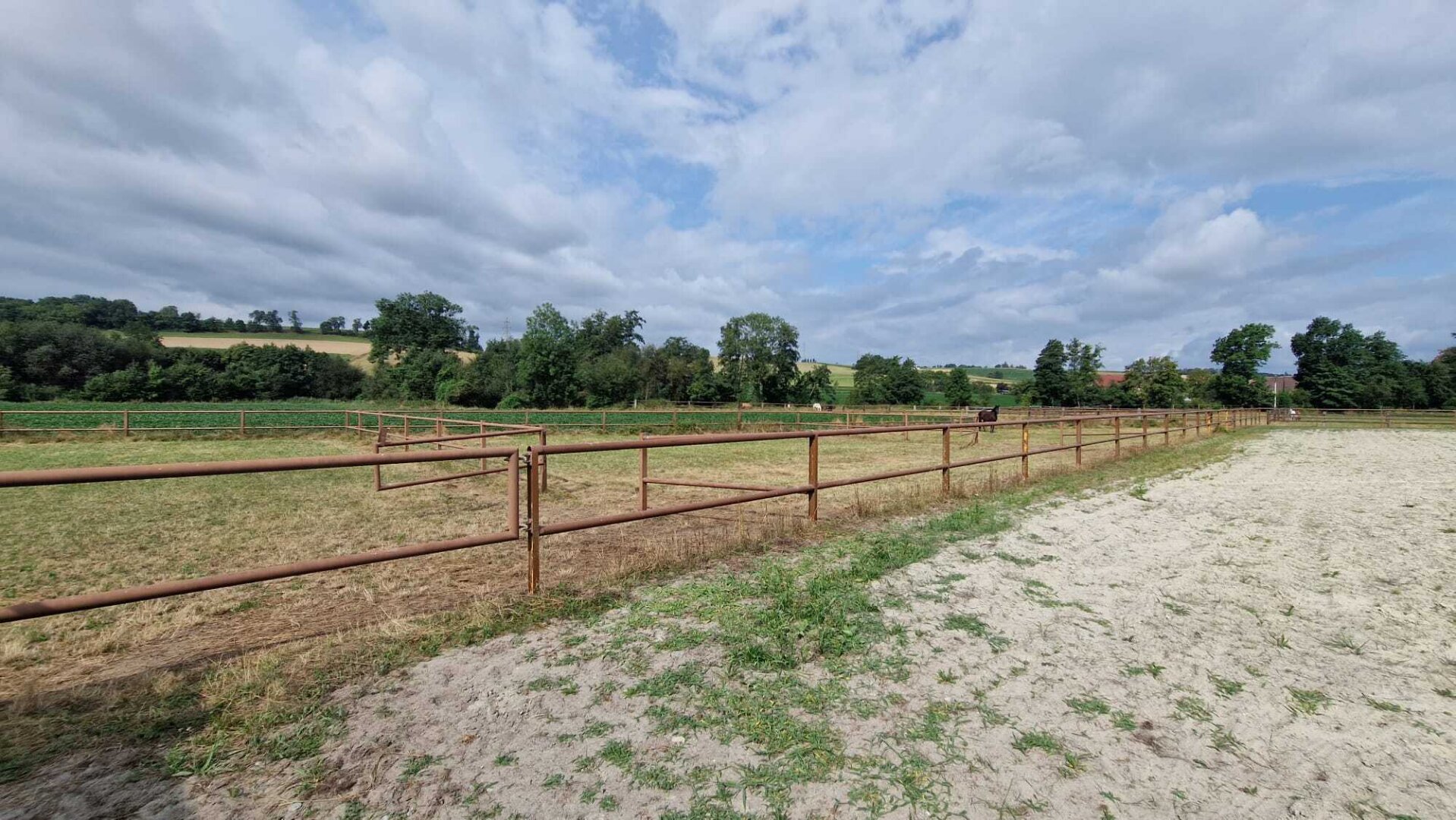 Pferdehof, Arrondierte Landwirtschaft Eigene Quelle