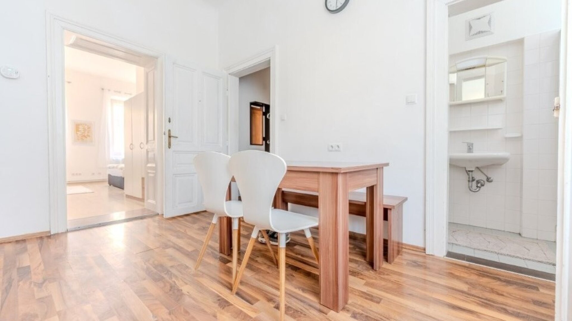 Studentenwohnhaus oder 2 Familienhaus