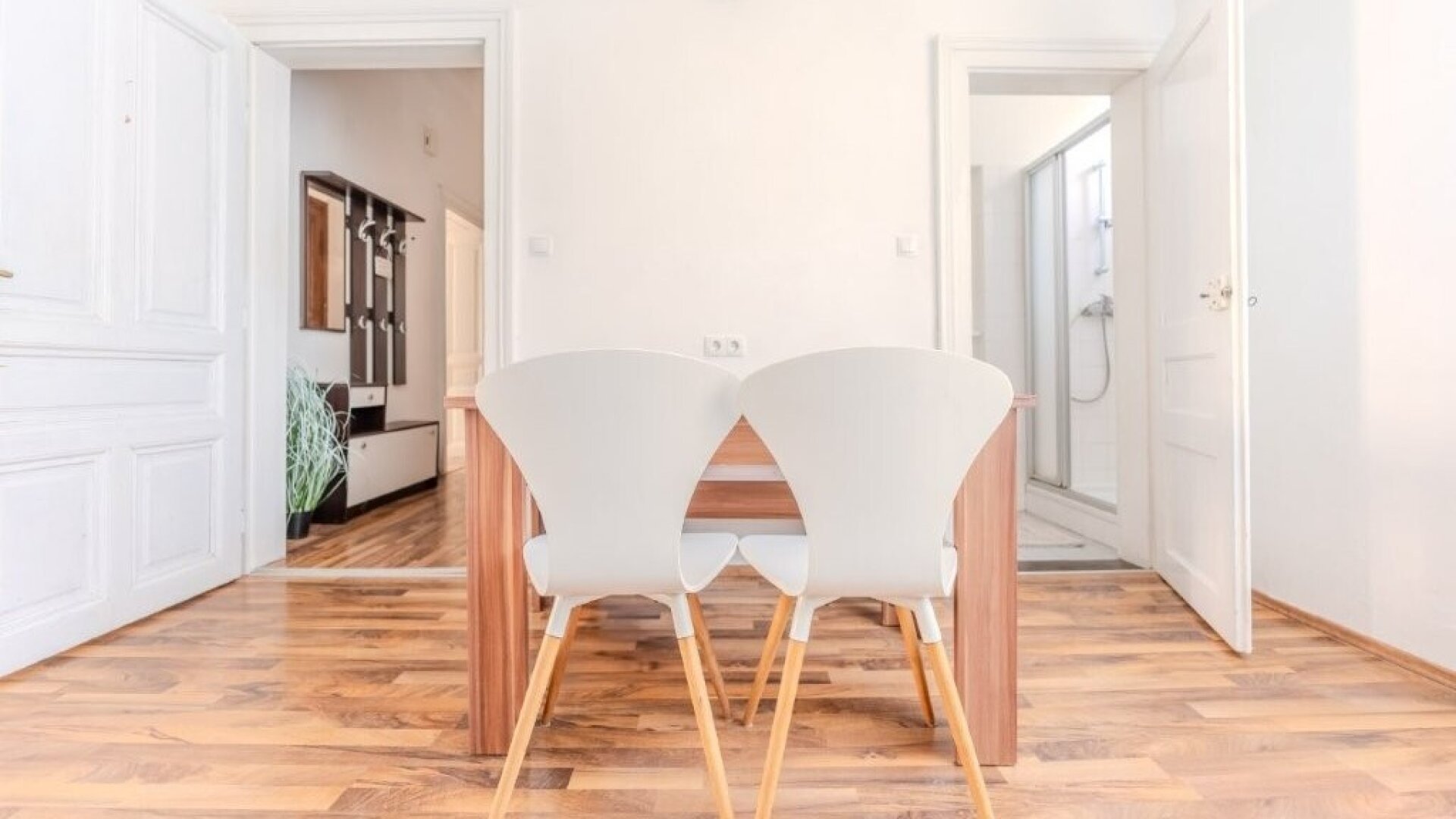Studentenwohnhaus oder 2 Familienhaus