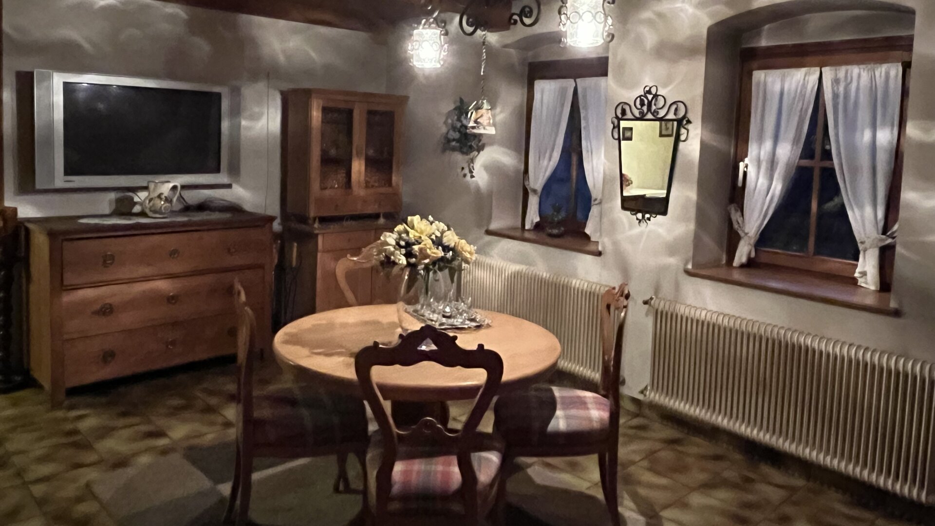 WIE DAMALS! Uriger Charm in altösterreichischem Gasthof in wunderschöner Zentrumslage! Anlageobjekt, Vermietet!
