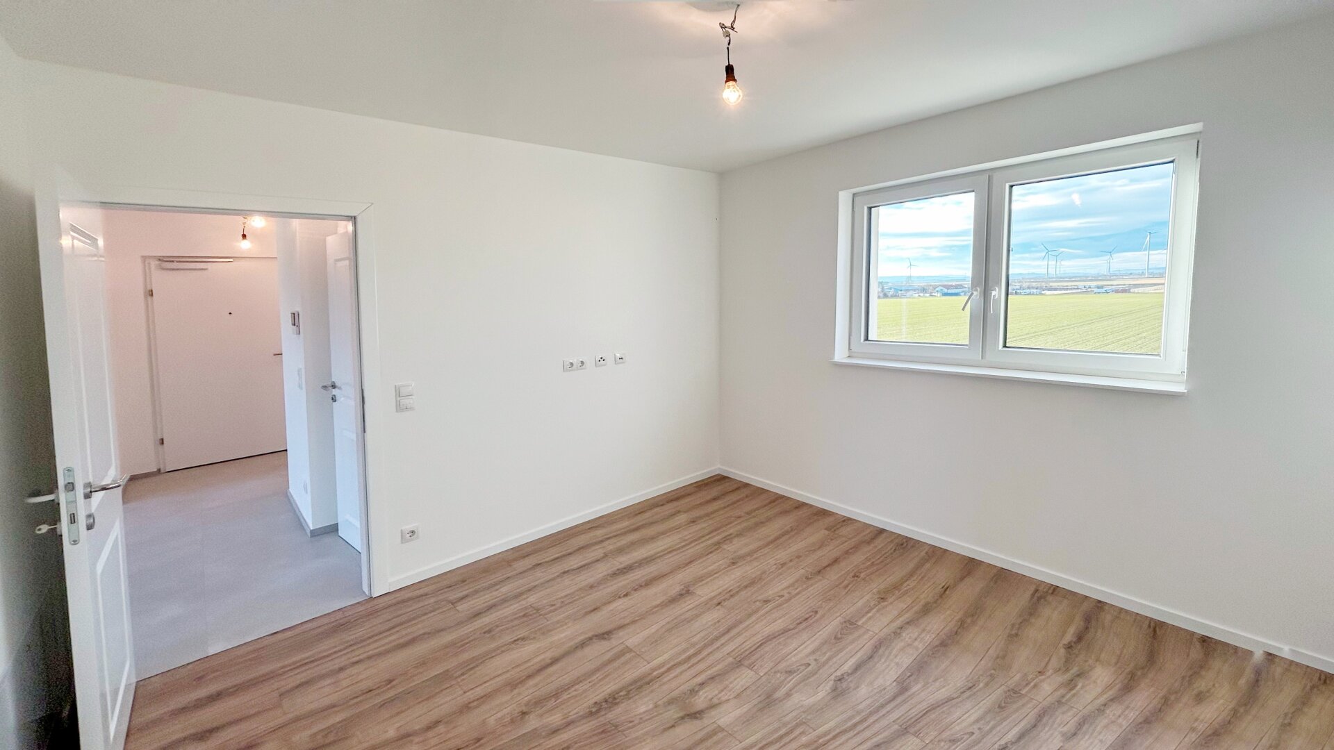 Traumhaftes Dachgeschoß-Paradies in Deutsch-Wagram: Erstbezug mit Balkon und top Ausstattung!