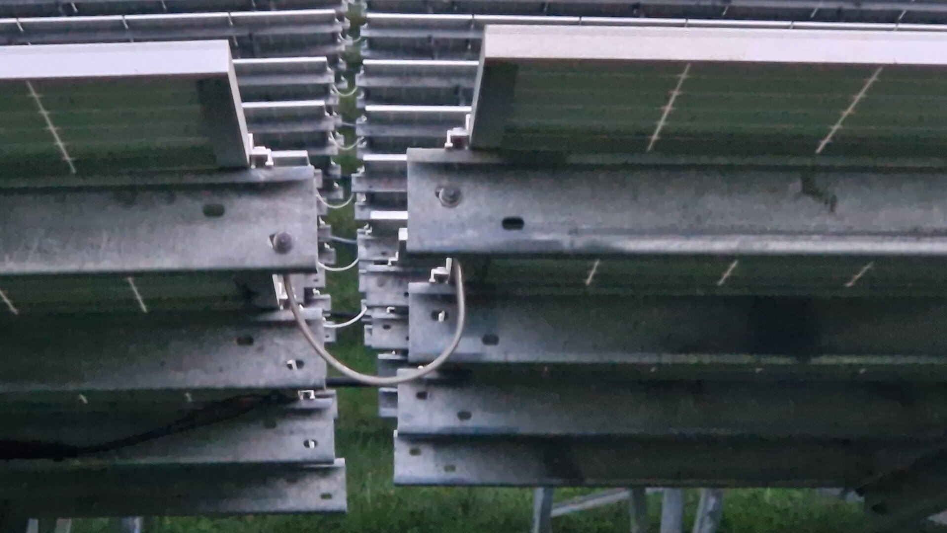 Land- und Forstwirtschaft mit rund 10 ha Grund und riesiger PV-Anlage