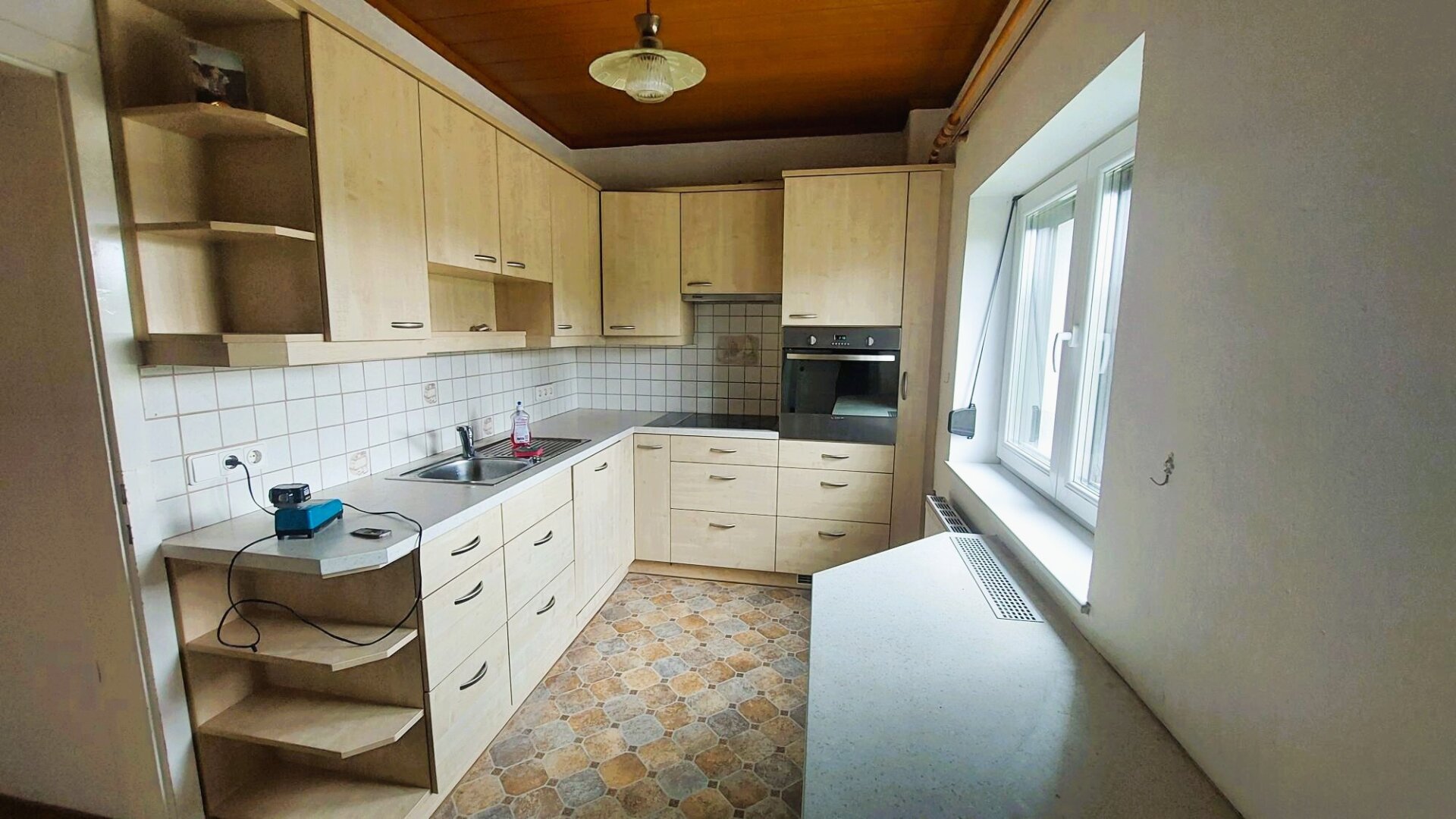 Wohnung im Erdgeschoss mit Hauscharakter!