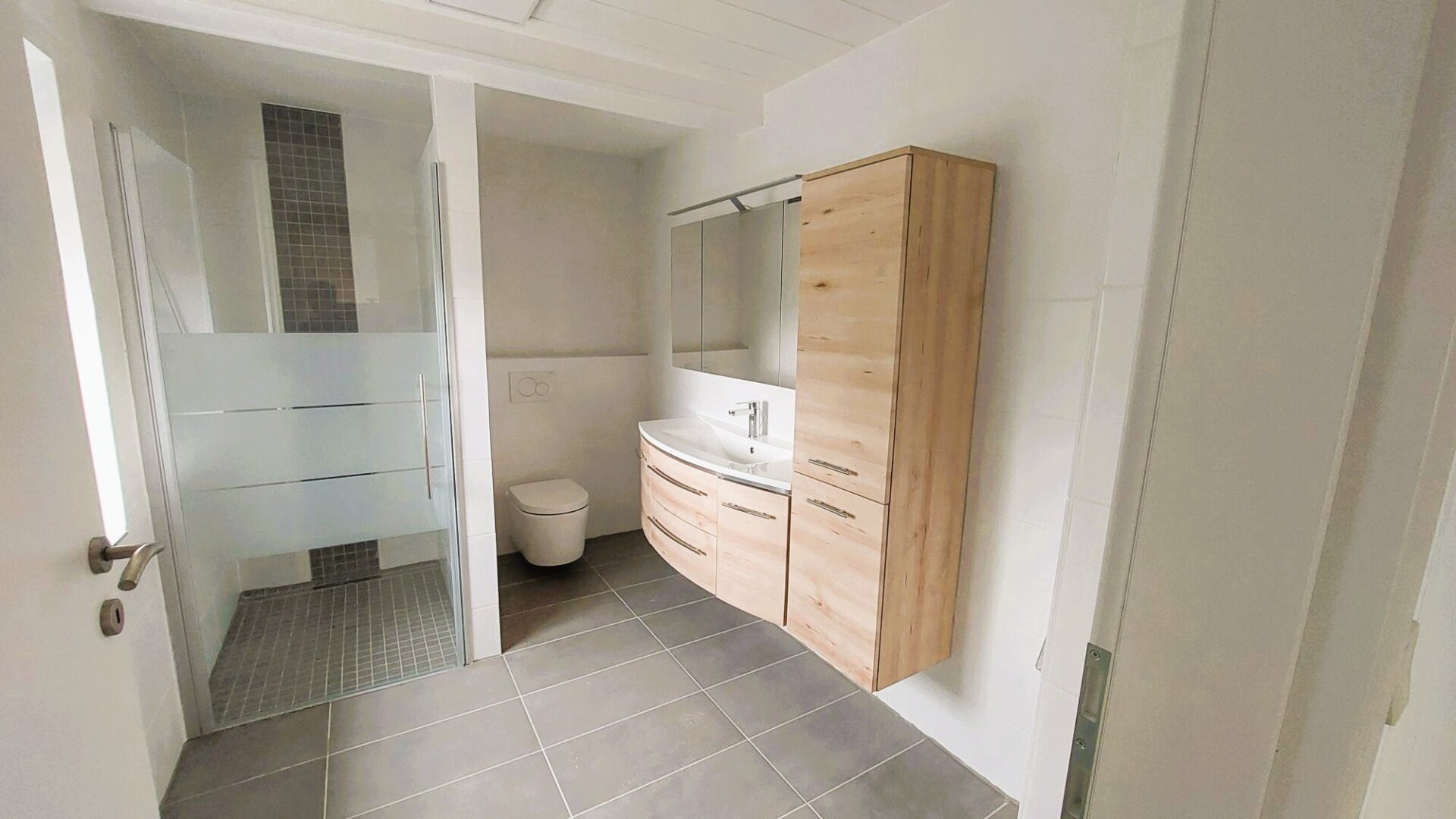 Wohnung im Erdgeschoss mit Hauscharakter!