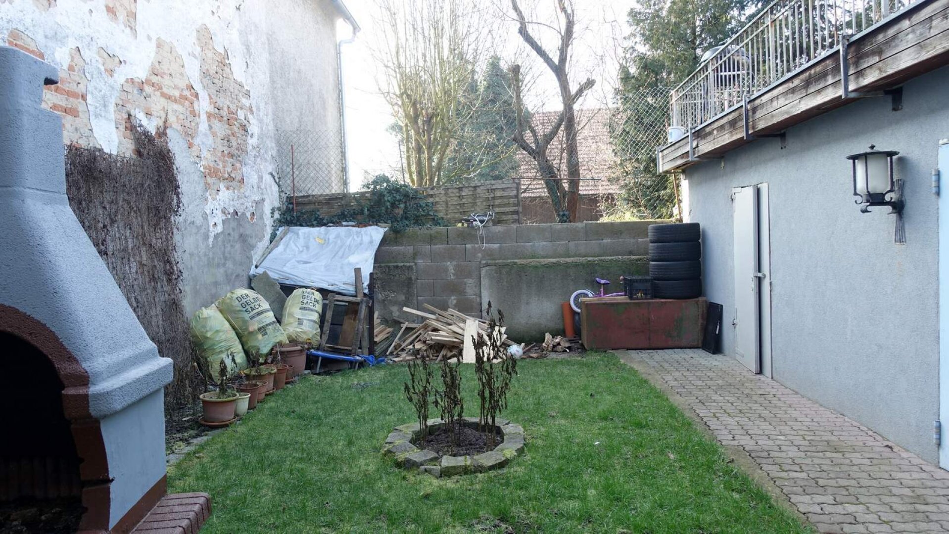 2 Familienhaus 175 m2, neue Heizung