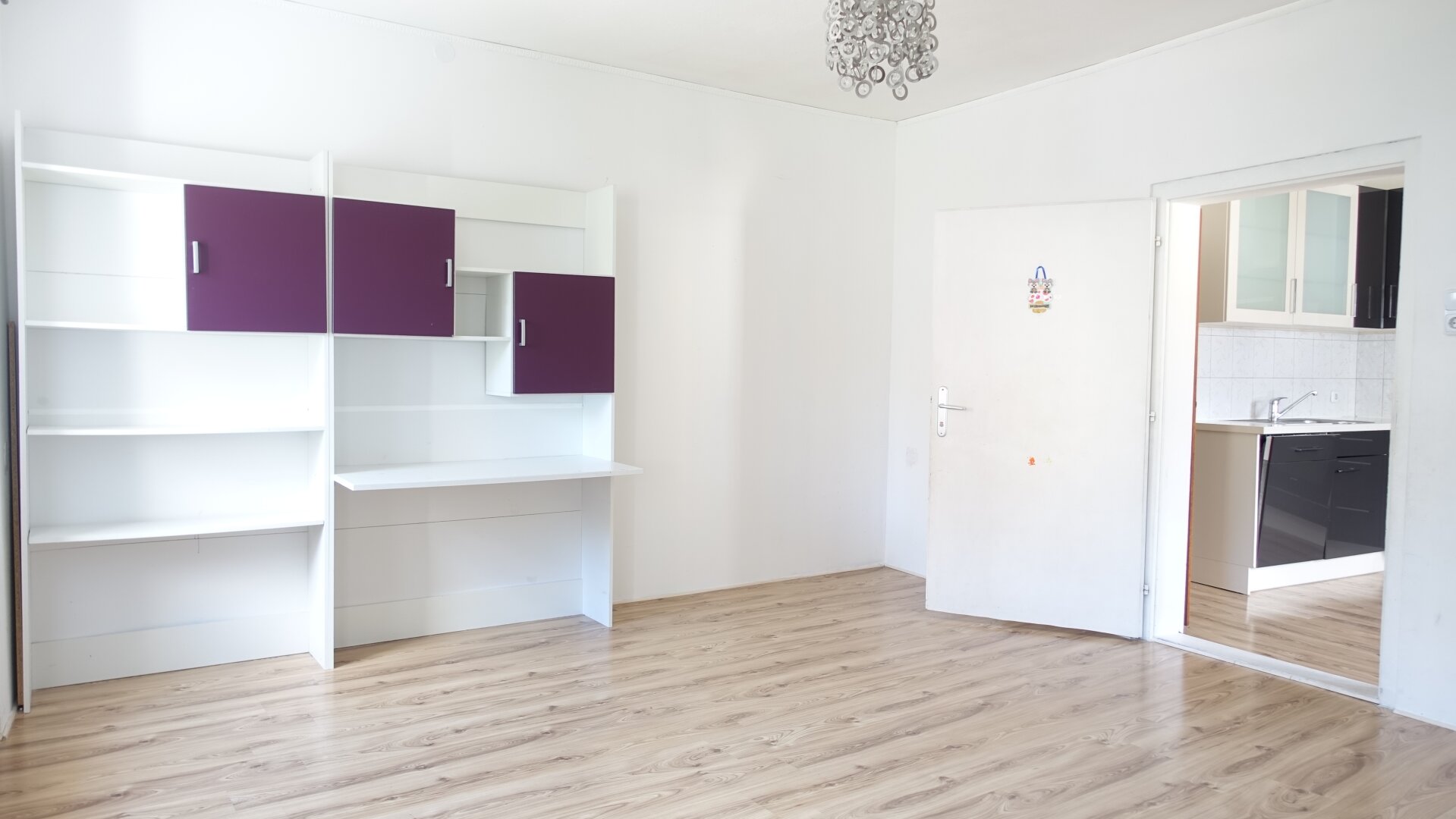 2 Familienhaus 175 m2, neue Heizung