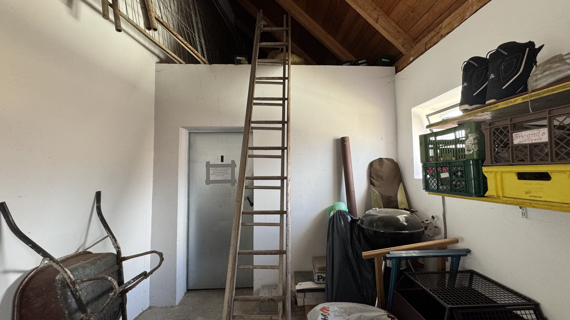 urige Kneipe mit toller Wohnung - neuer Preis!!!