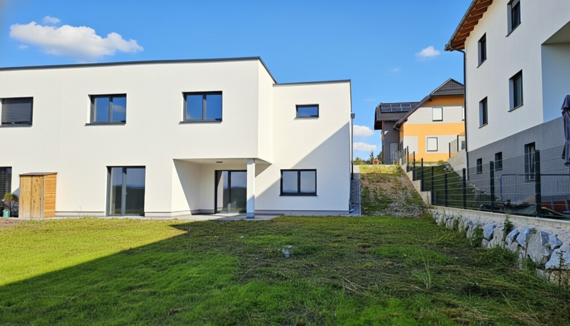 In erhöhter Lage Nähe Hofamt Priel plus Garage