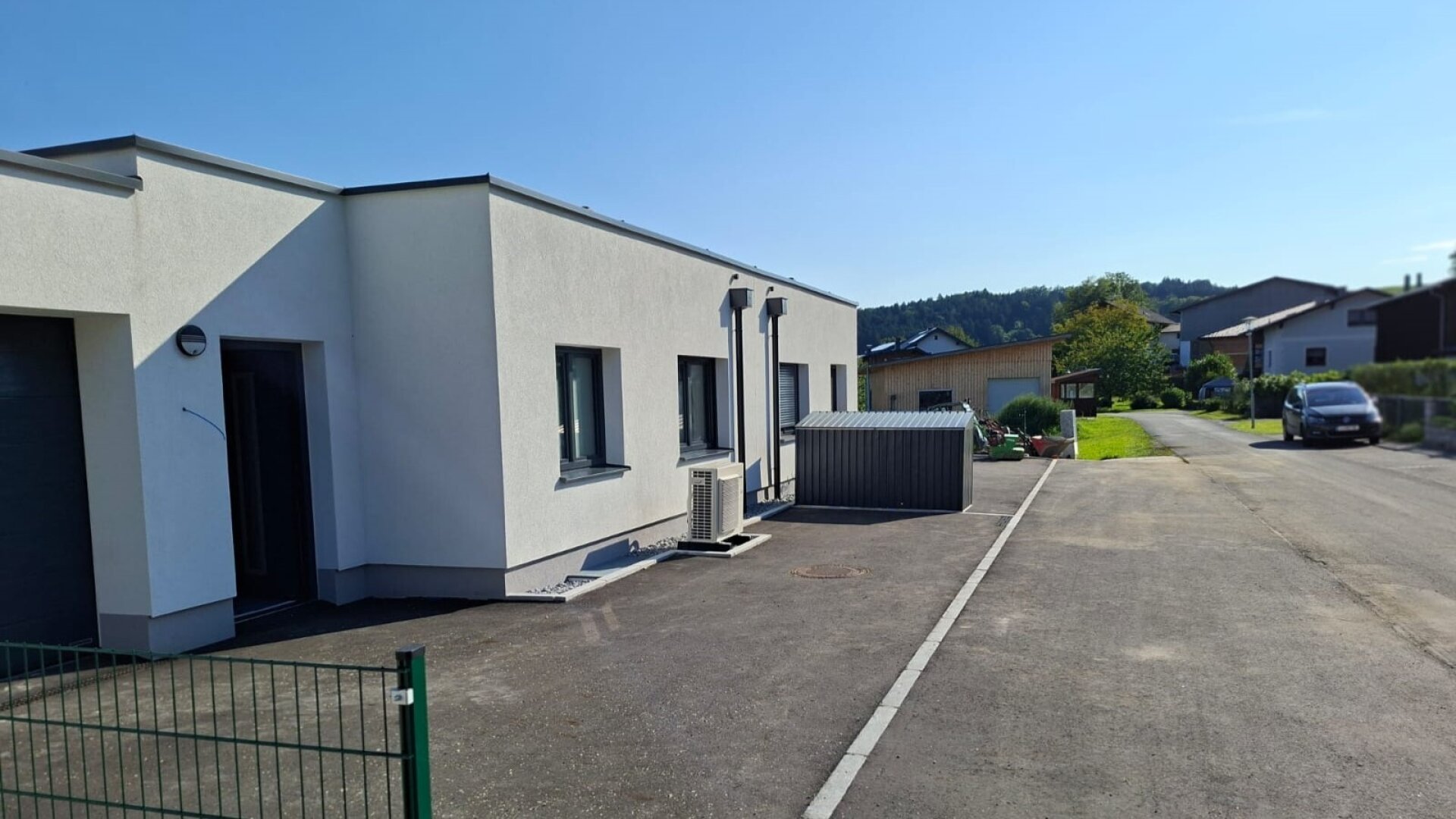 In erhöhter Lage Nähe Hofamt Priel plus Garage