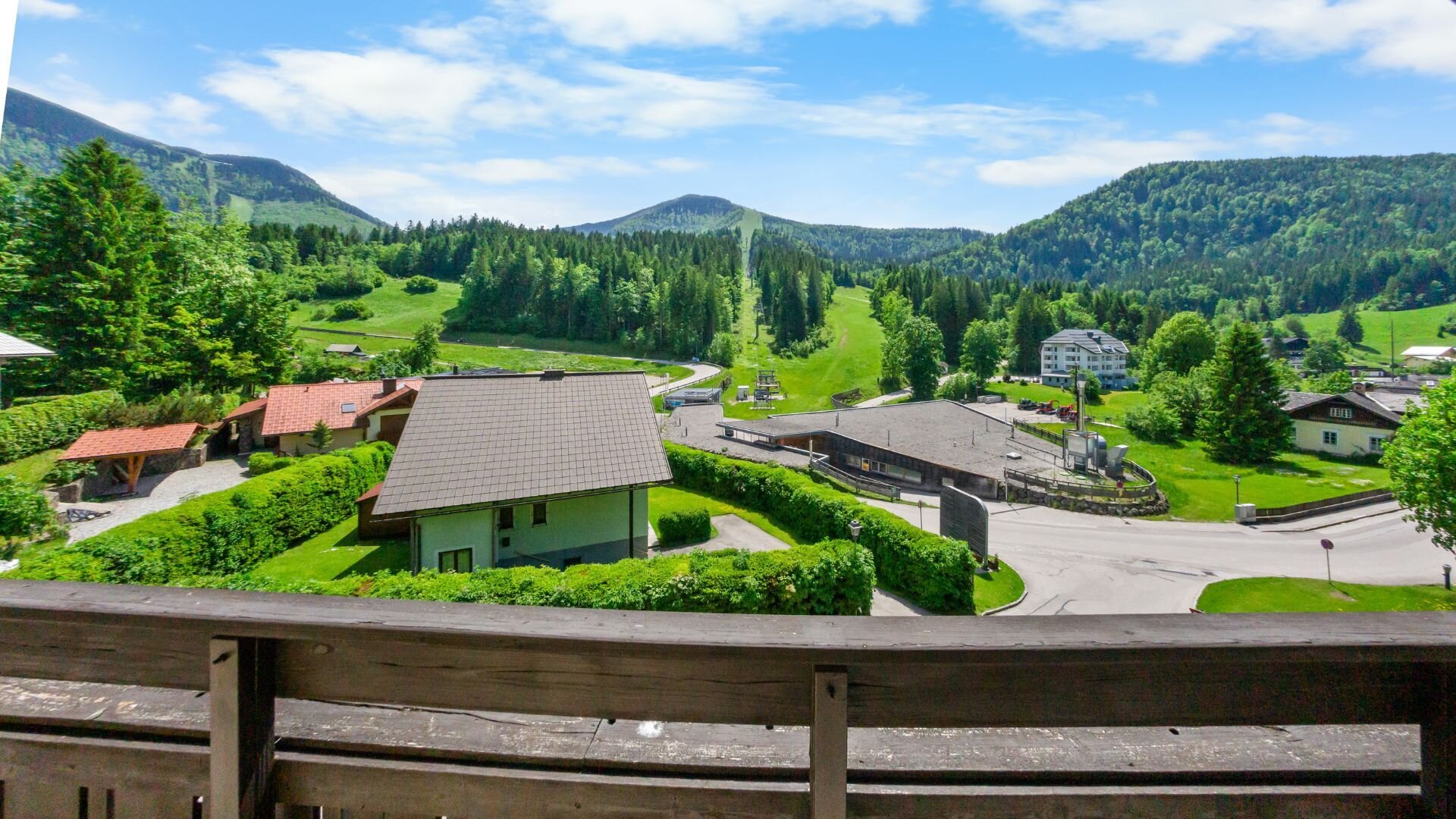 Pension mit direktem Blick auf die Talstation – Investition mit hohem Potenzial in Lackenhof am Ötscher