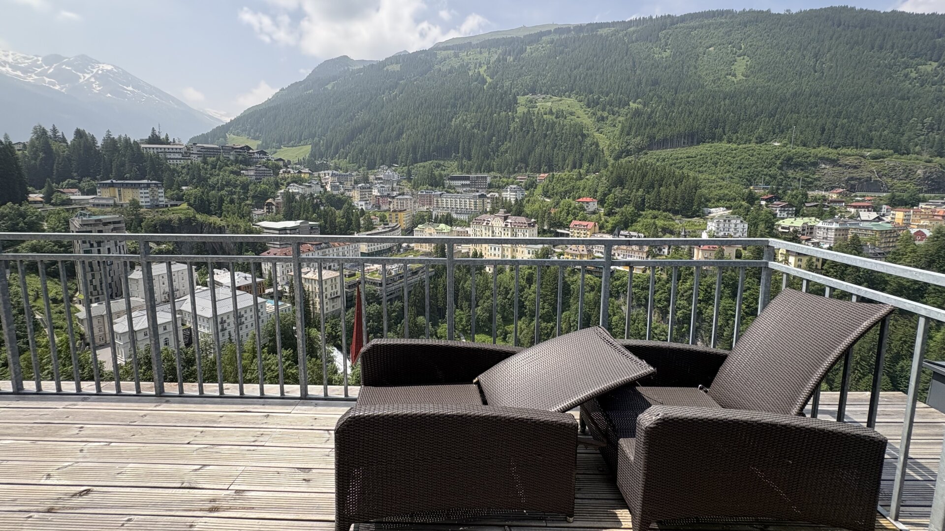 Dem Himmel so nah ... Luxuriöse 4-Zimmerwohnung mit Traumterrasse und Blick über das Gasteinertal! Pool! Probewoche vergünstigt!