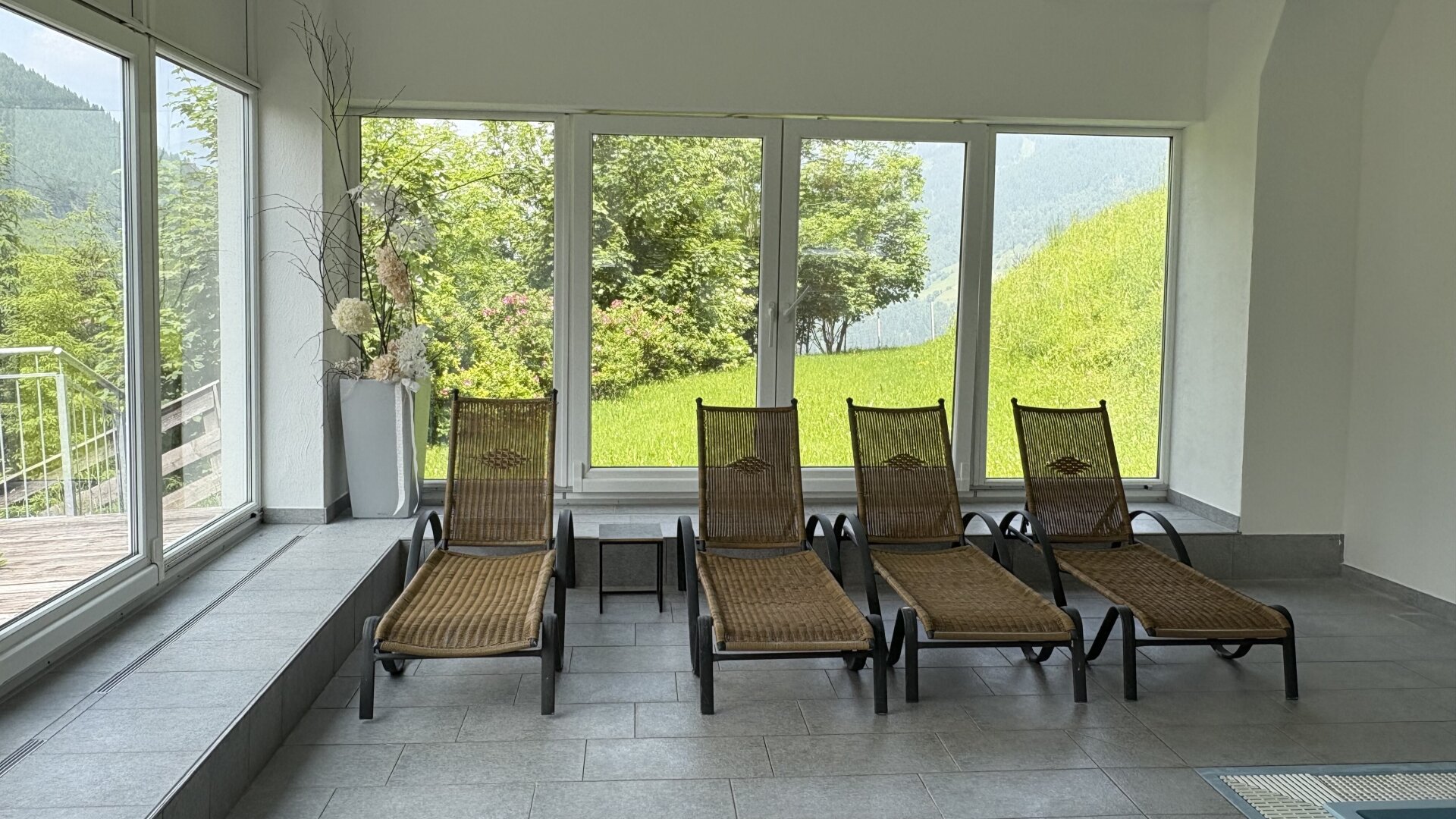 Dem Himmel so nah ... Luxuriöse 4-Zimmerwohnung mit Traumterrasse und Blick über das Gasteinertal! Pool! Probewoche vergünstigt!