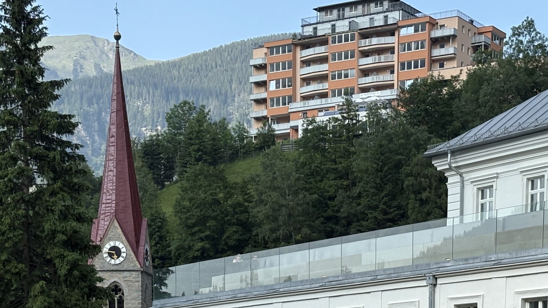 Dem Himmel so nah ... Luxuriöse 4-Zimmerwohnung mit Traumterrasse und Blick über das Gasteinertal! Pool! Probewoche vergünstigt!