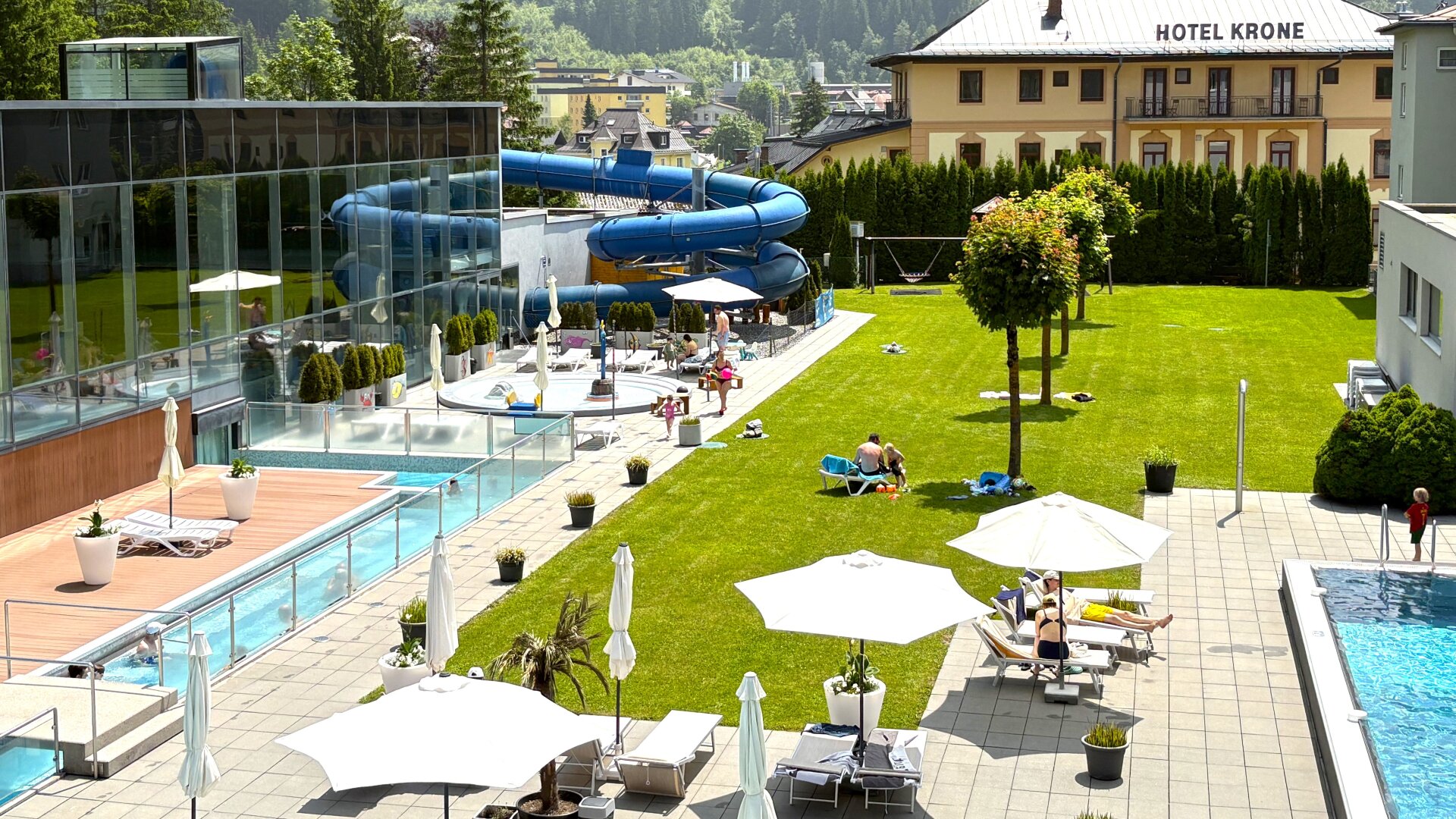 Dem Himmel so nah ... Luxuriöse 4-Zimmerwohnung mit Traumterrasse und Blick über das Gasteinertal! Pool! Probewoche vergünstigt!
