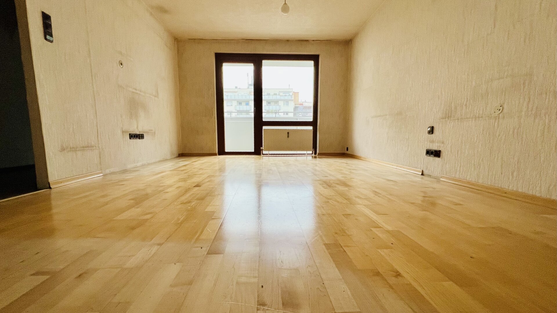 Dein Projekt - U6 ums Eck - Innenhof Ruhelage - Sunset Loggia - Millennium City u. technische Fachhochschule ums Eck - Donauinsel