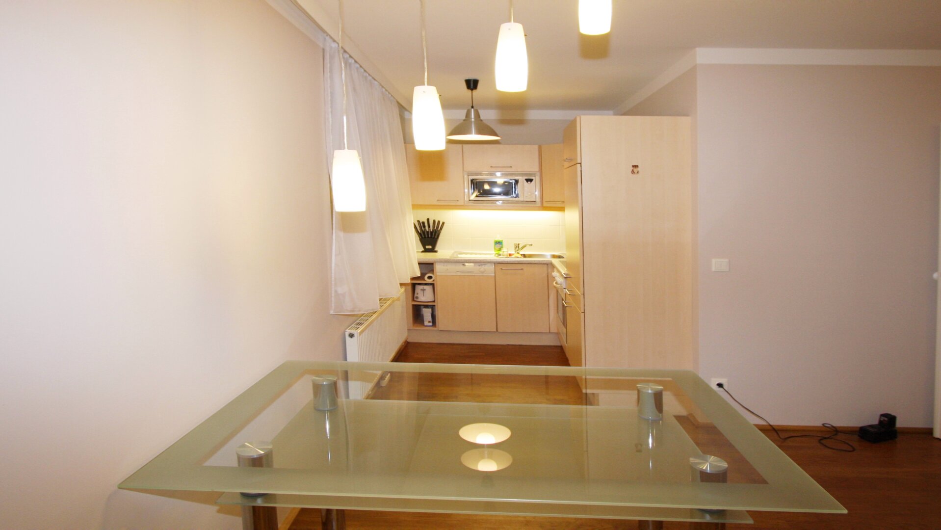 Ruhelage – 6 Min zur U4 – Top Infrastruktur – Anleger & Eigennutzer – Tiefgaragen Stellplatz