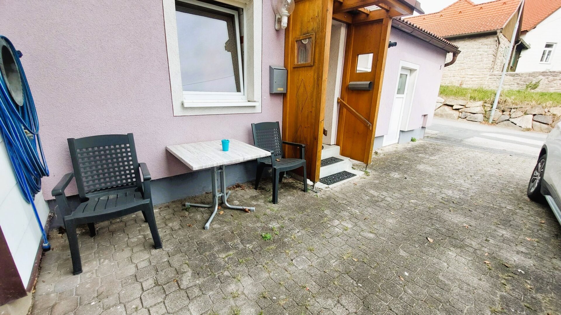 Doppeltes Glück - zwei Häuser zu einem Preis!