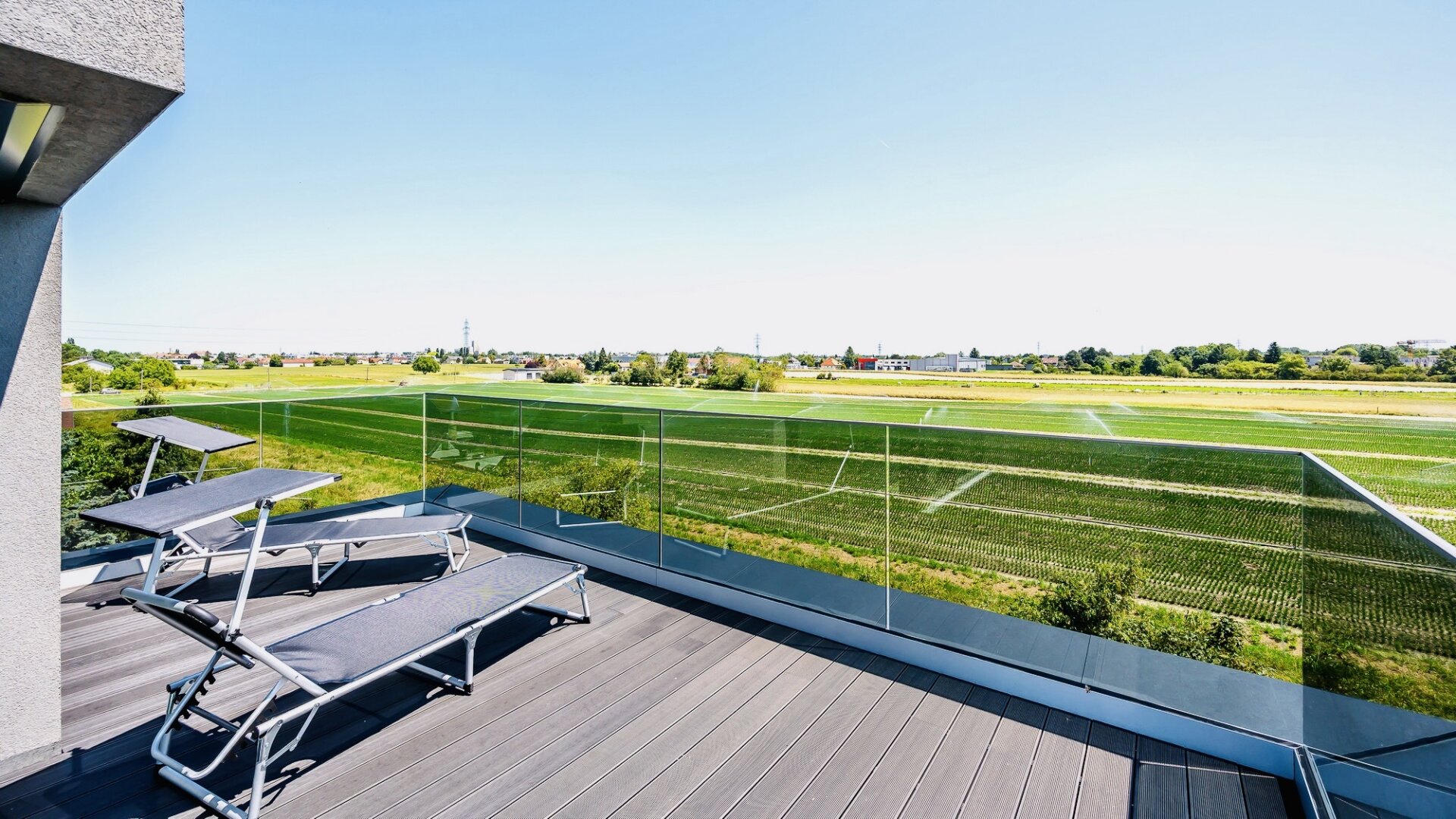 2 Premium-Villen direkt nebeneinander - mit grünem Weitblick - sonnige Ausrichtung - hochwertige Ausstattung - Salzwasserpool - Garage - Lift