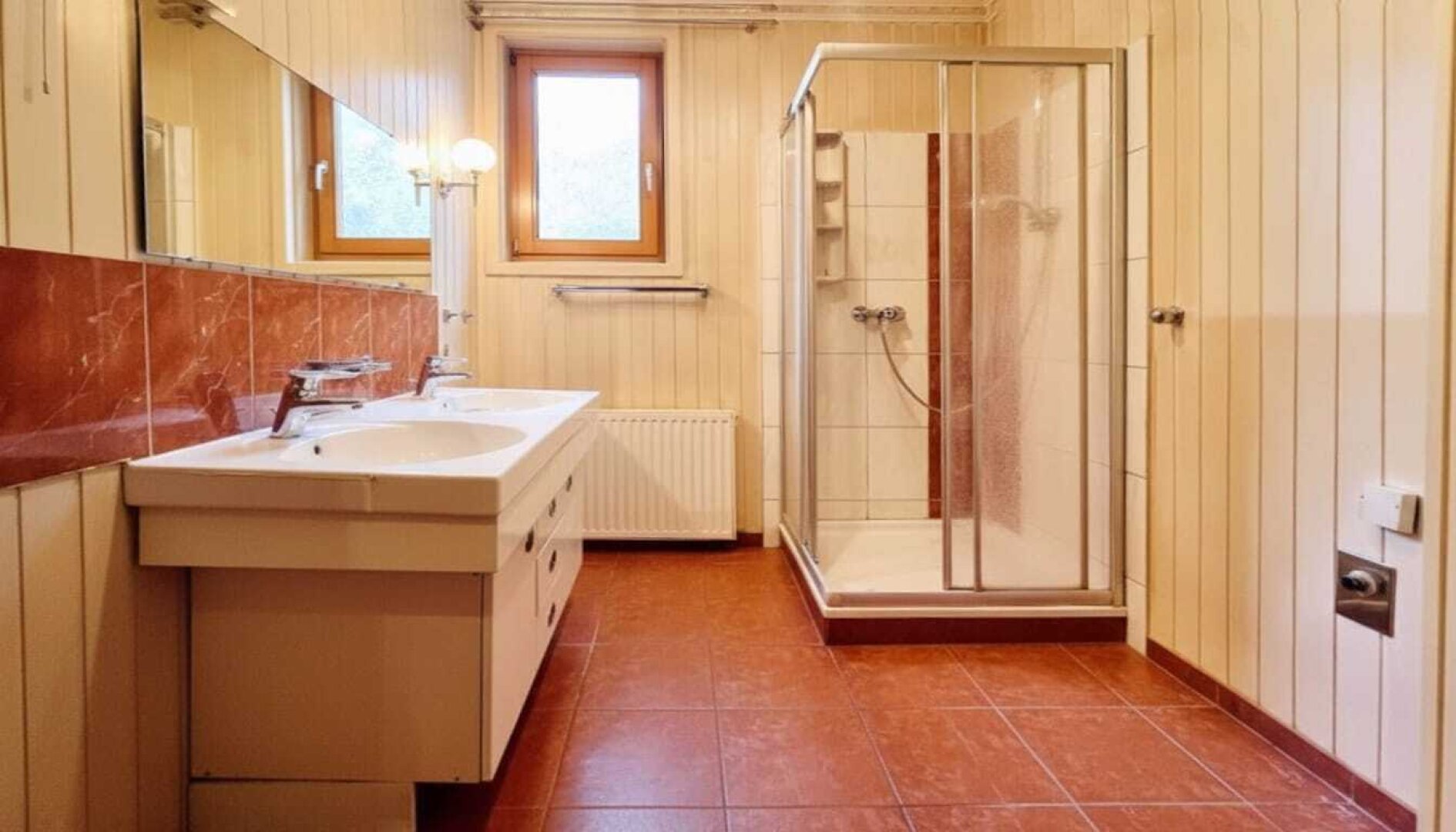 200m zur U6 -  Sunset Loggia - dein Projekt 2026 - Lugner City ums Eck -  charmante Altbauwohnung  - Top Infrastruktur