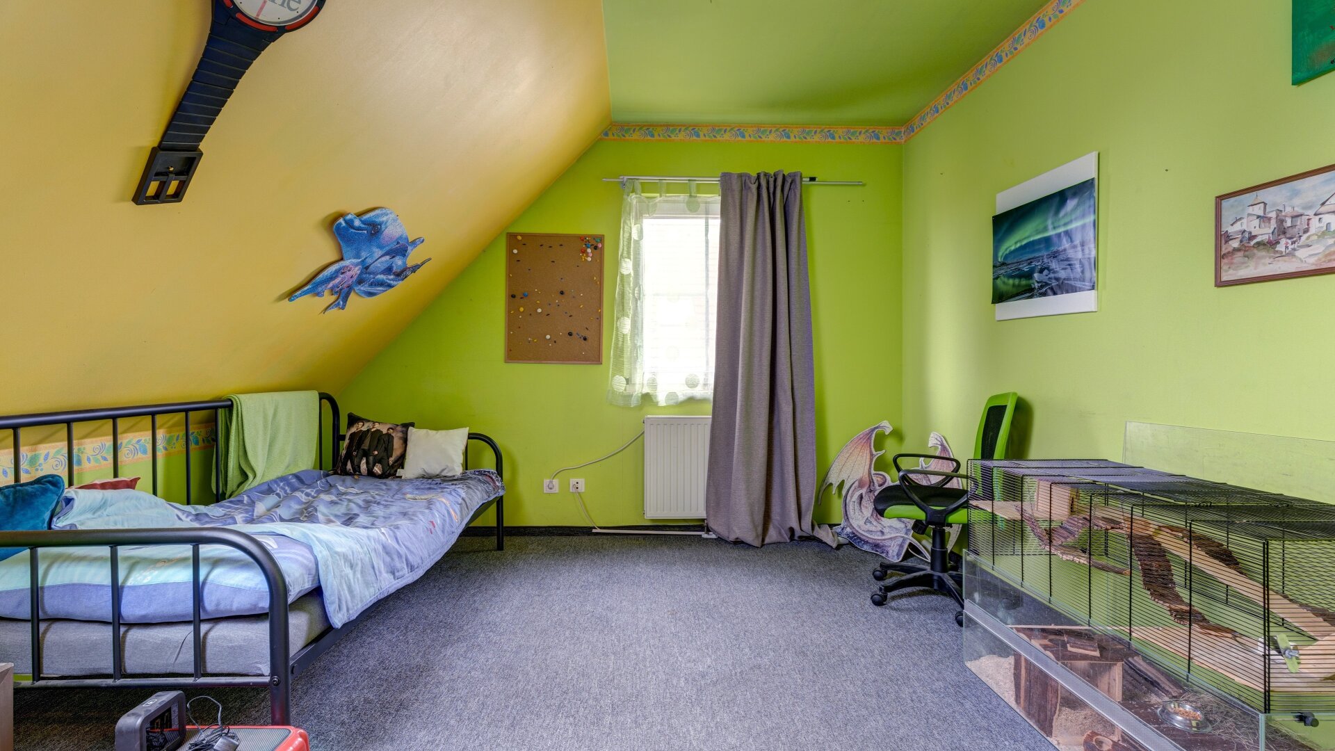 Ihr neues Zuhause: Stilvolles Einfamilienhaus mit Pool in ruhiger Lage