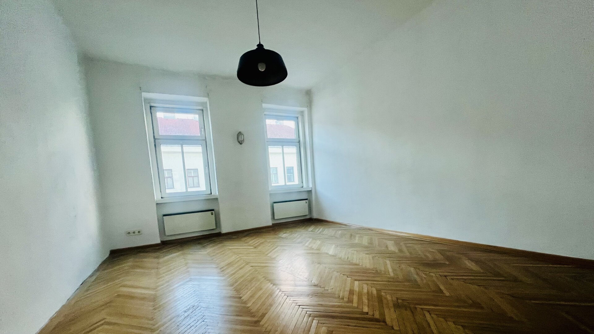550m zur U1- Kurzzeitvermietung erlaubt - schöne Wohnung im Altbauhaus