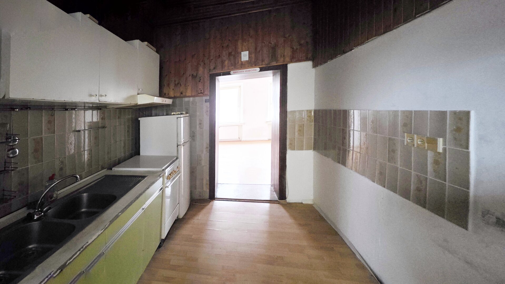 550m zur U1 - Sanierungsbedürftige 2-Zimmer-Wohnung im Gründerzeithaus – ideal für Anleger oder Eigennutzer