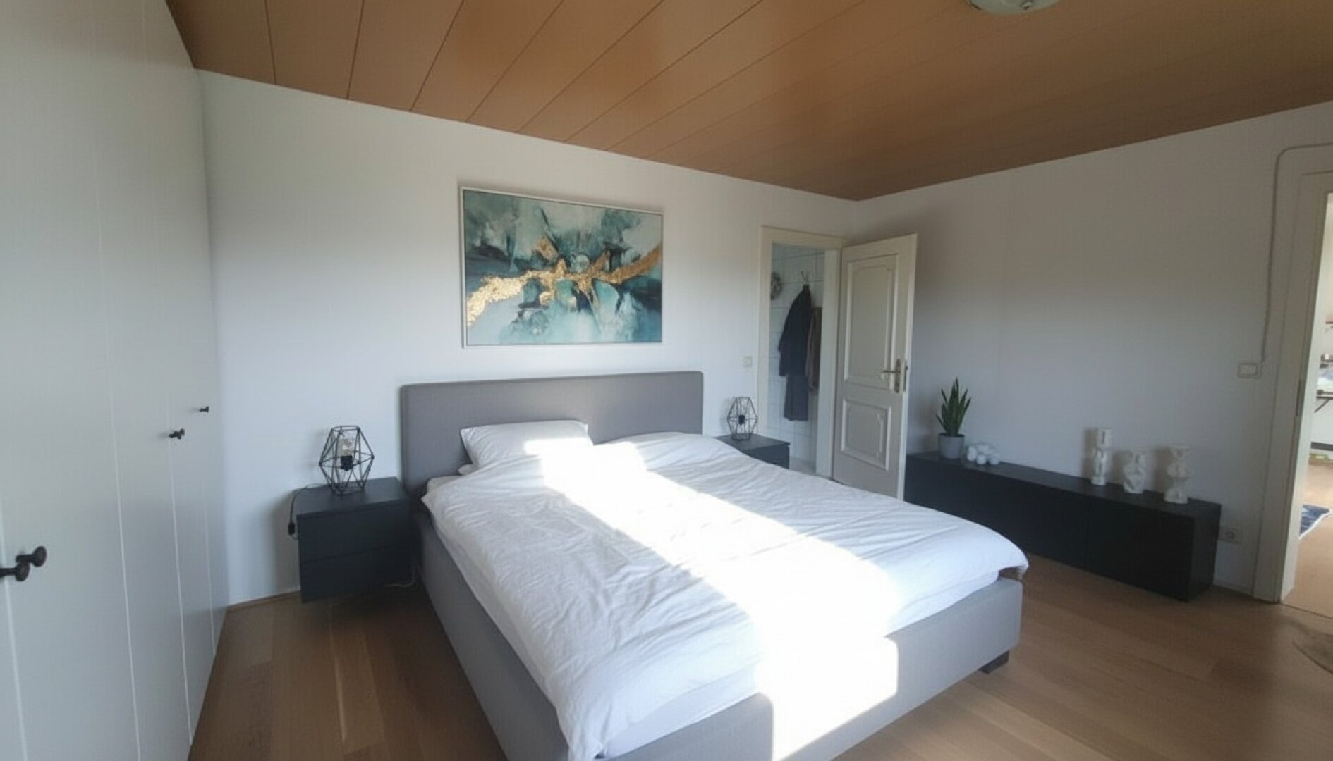 Sonnige Terrassenwohnung mit Garage!