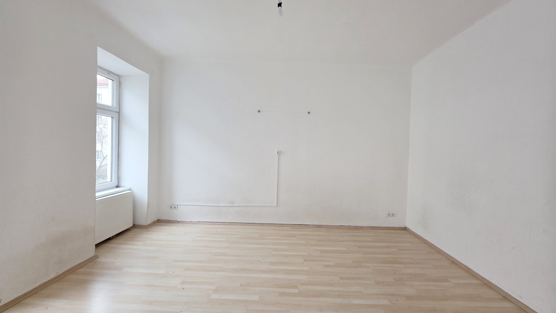 ERFÜLLE DIR DEINEN WUNSCH! 2-Zimmerwohnung mit Kochzeile!