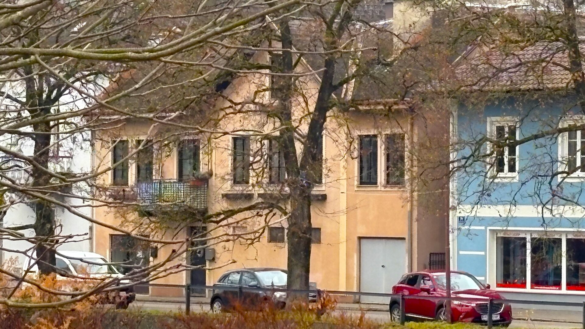 Investieren in die Zukunft – Mehrparteienhaus in toller Lage - mit großem Geschäftslokal!
