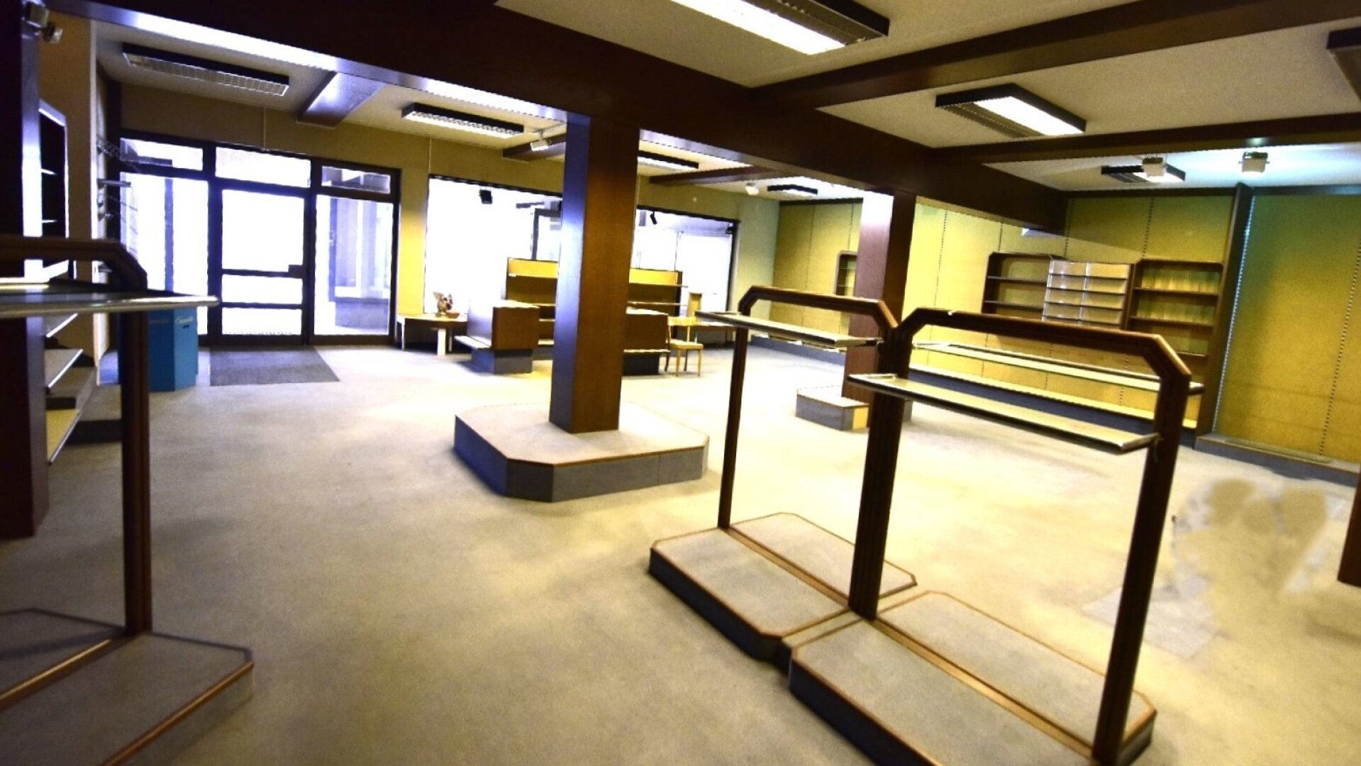 Investieren in die Zukunft – Mehrparteienhaus in toller Lage - mit großem Geschäftslokal!