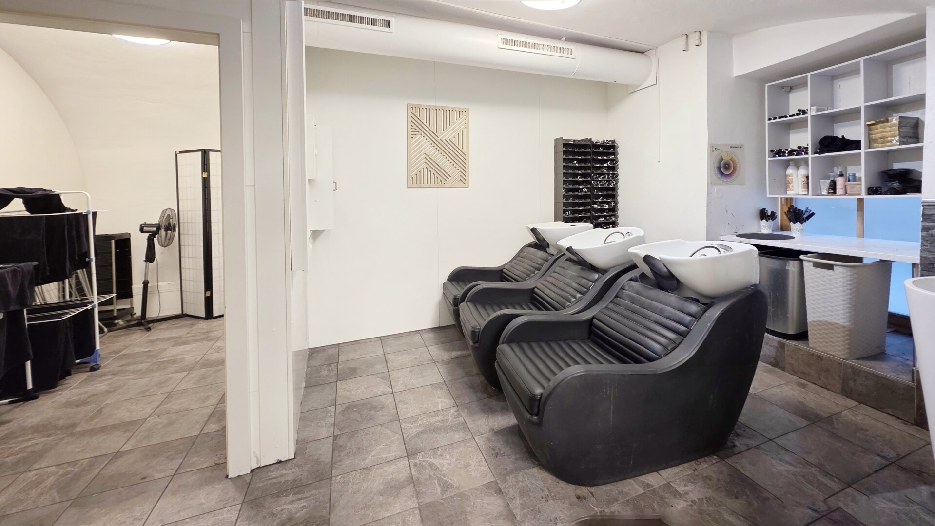 Friseurlokal Mitten in Krems