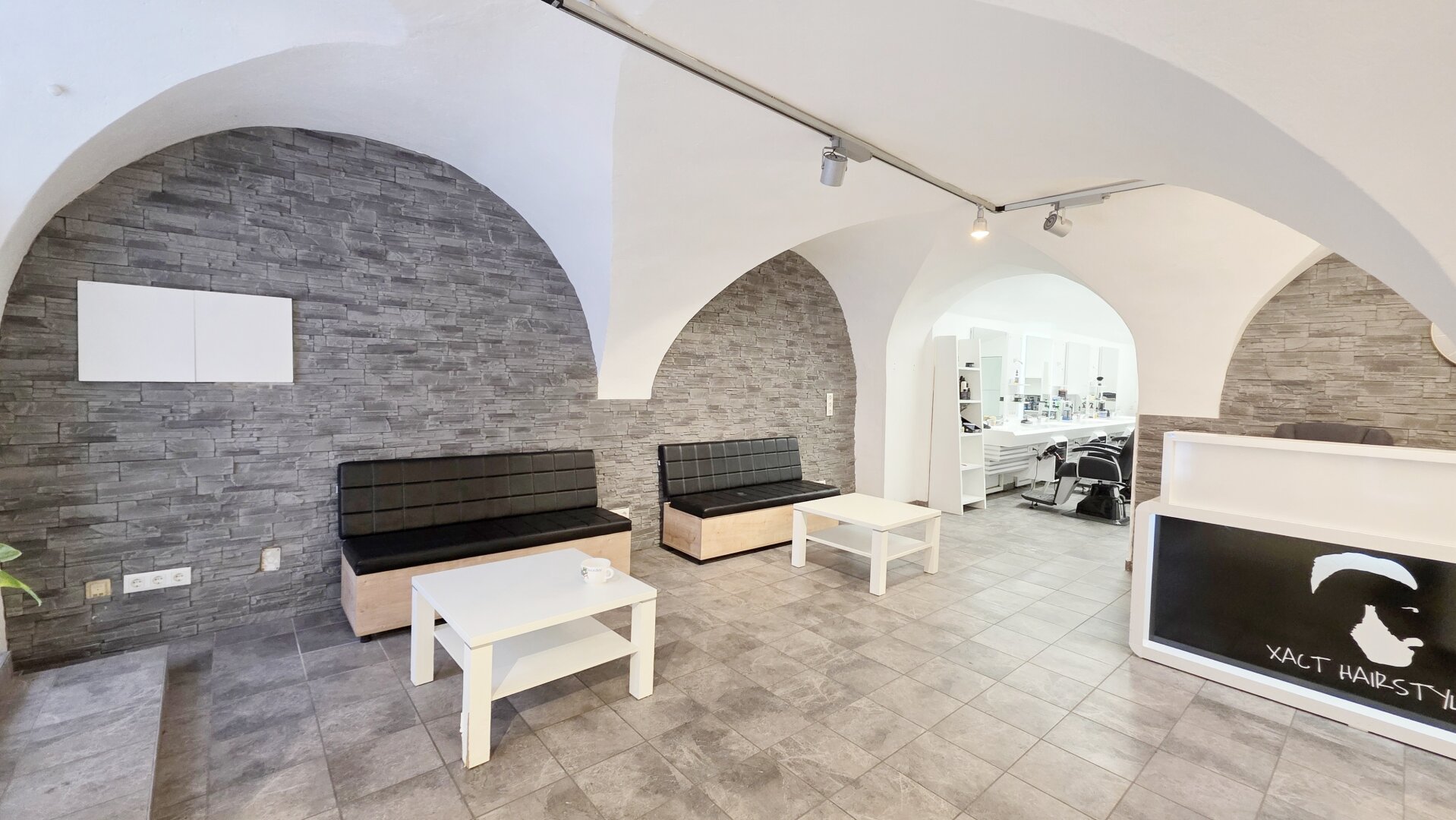 Friseurlokal Mitten in Krems