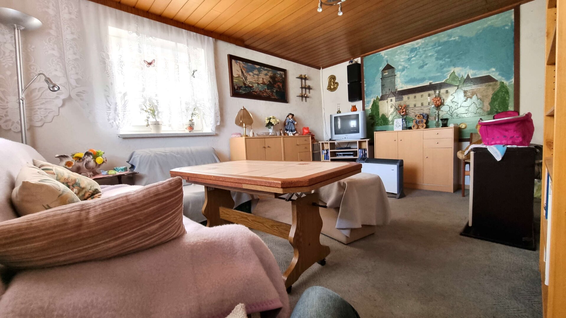 Kleines Haus - Burgblick!