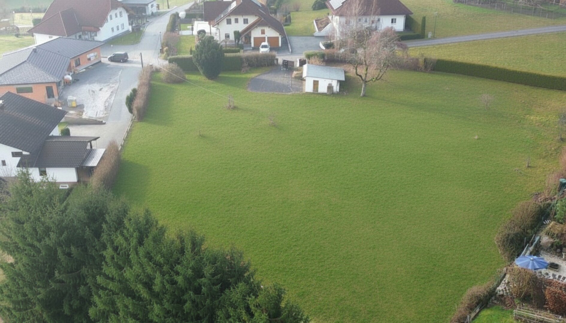 Projektierbares Baugrundstück mit Altbestand