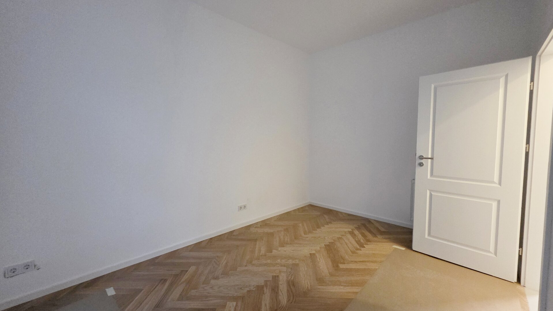 150m zur U1 - Erstbezug - Hauptbahnhof ums Eck - Seitenstraße Ruhelage - hochwertige Ausstattung