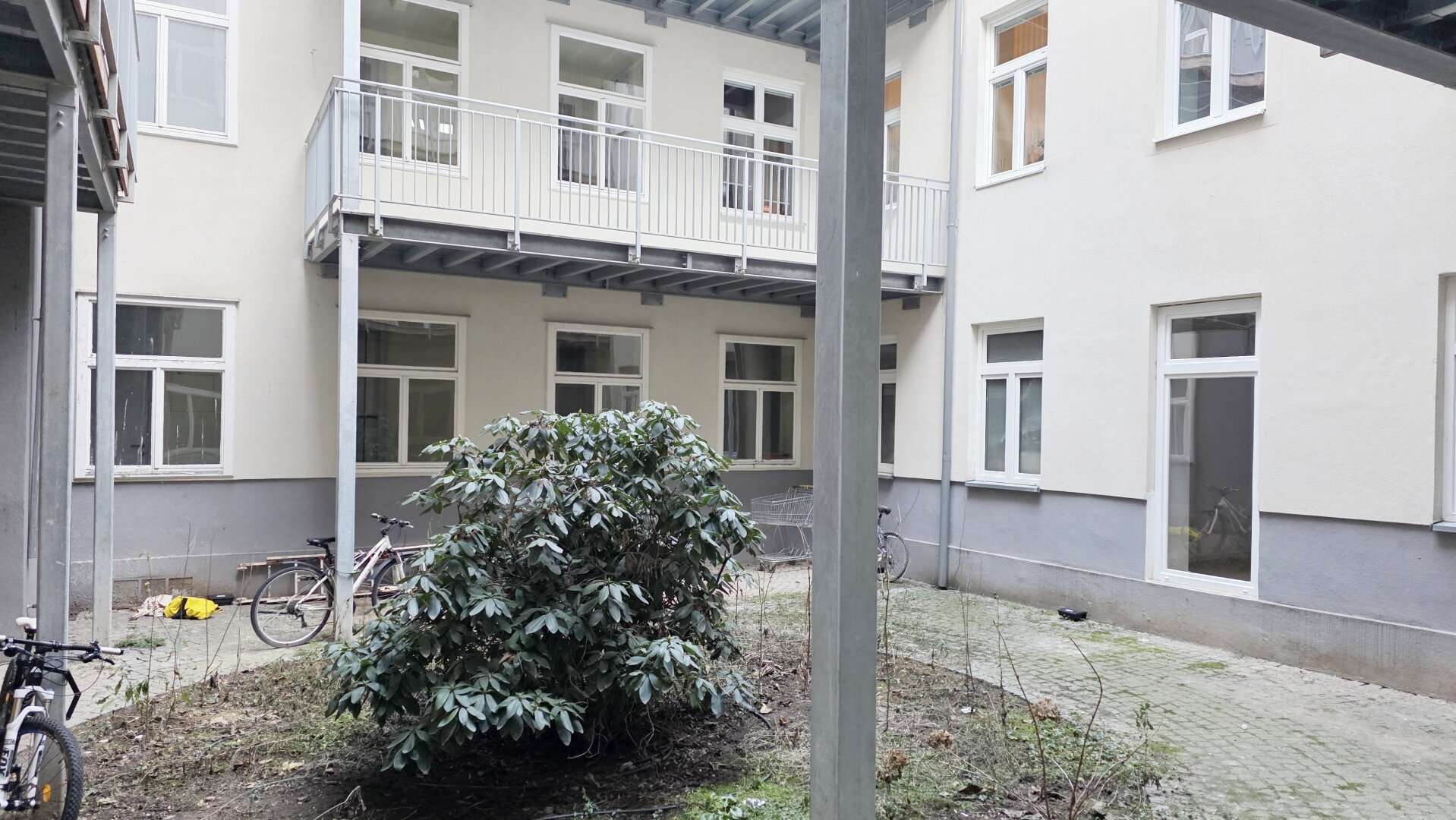 150m zur U1 - Erstbezug - Hauptbahnhof ums Eck - Seitenstraße Ruhelage - hochwertige Ausstattung