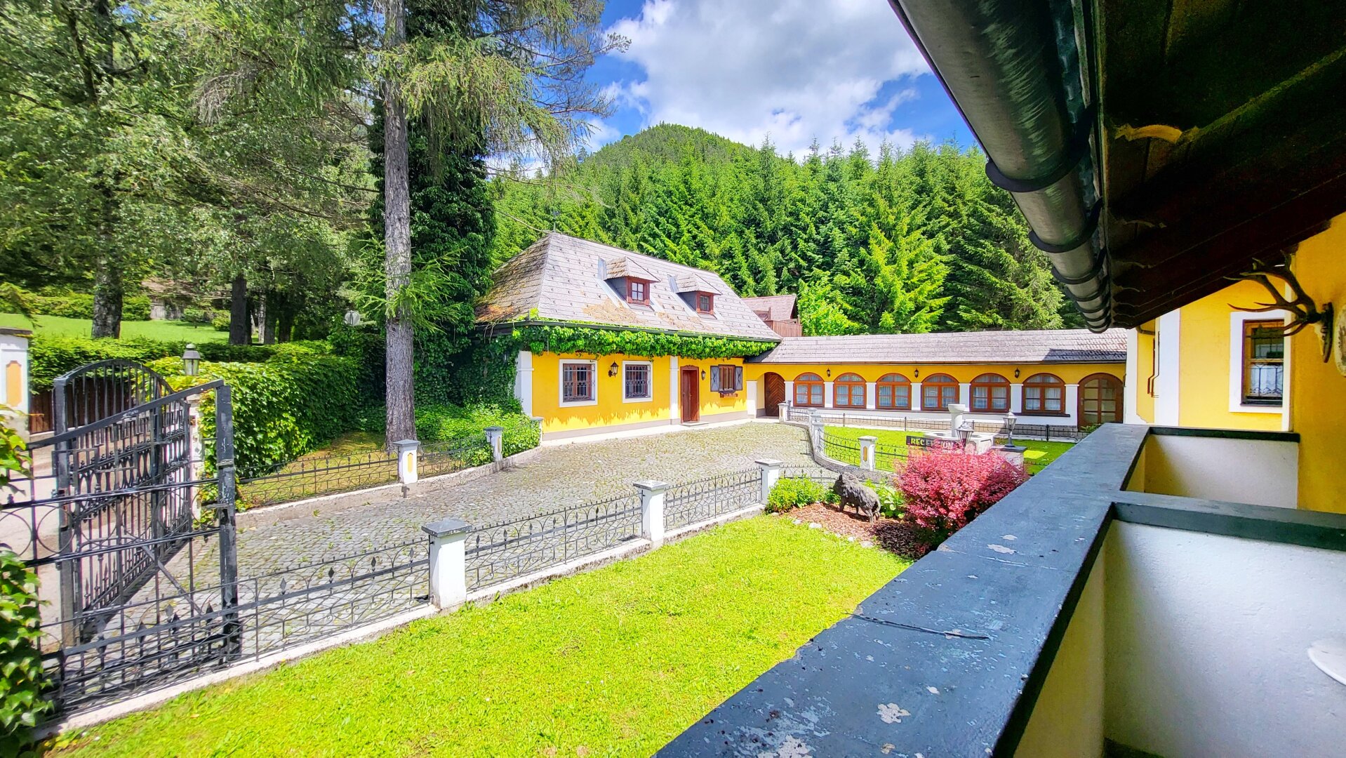 Ein Juwel im Mostviertel - Exklusives Herrenhaus in Toplage mit herrlichem Ausblick! Ybbstalradweg!