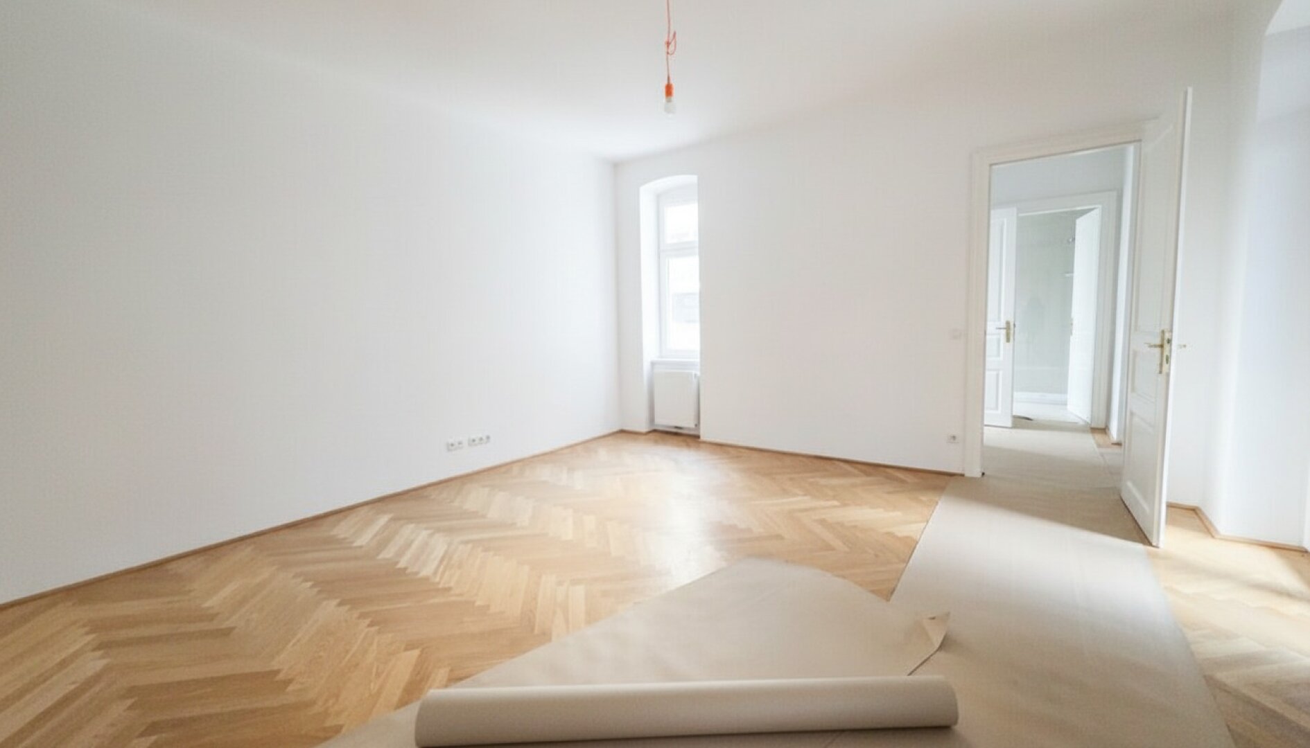 Erstbezug - 150m zur U1 - großzügiger InnenhofBalkon - Hauptbahnhof ums Eck - Seitenstraße Ruhelage - Luftwärmepumpe