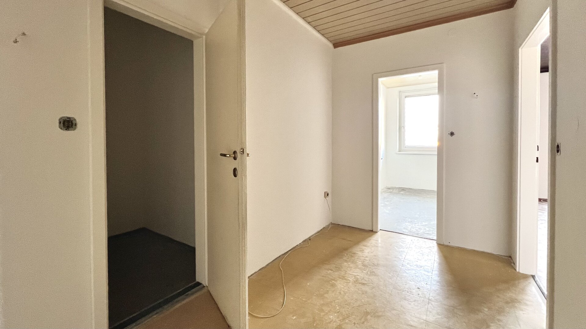 Individuelle Gestaltung möglich I großzügige verglaste Loggia nahe U6 - Top Lage & Infrastruktur
