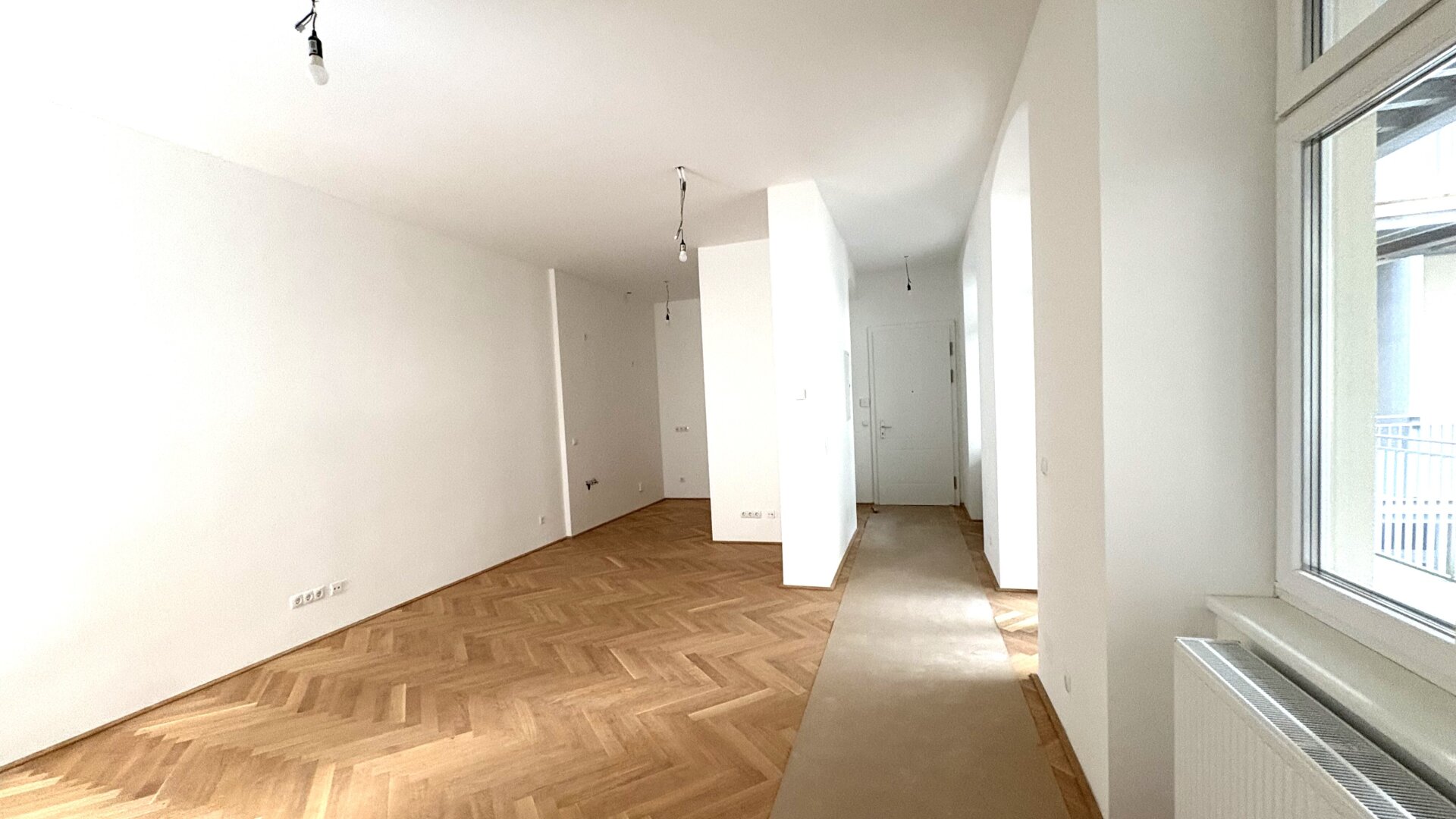 Lebensstil ist das, was jeder daraus macht… Toll renovierte 3-Zimmer-Wohnung, hochwertig & klassisch!