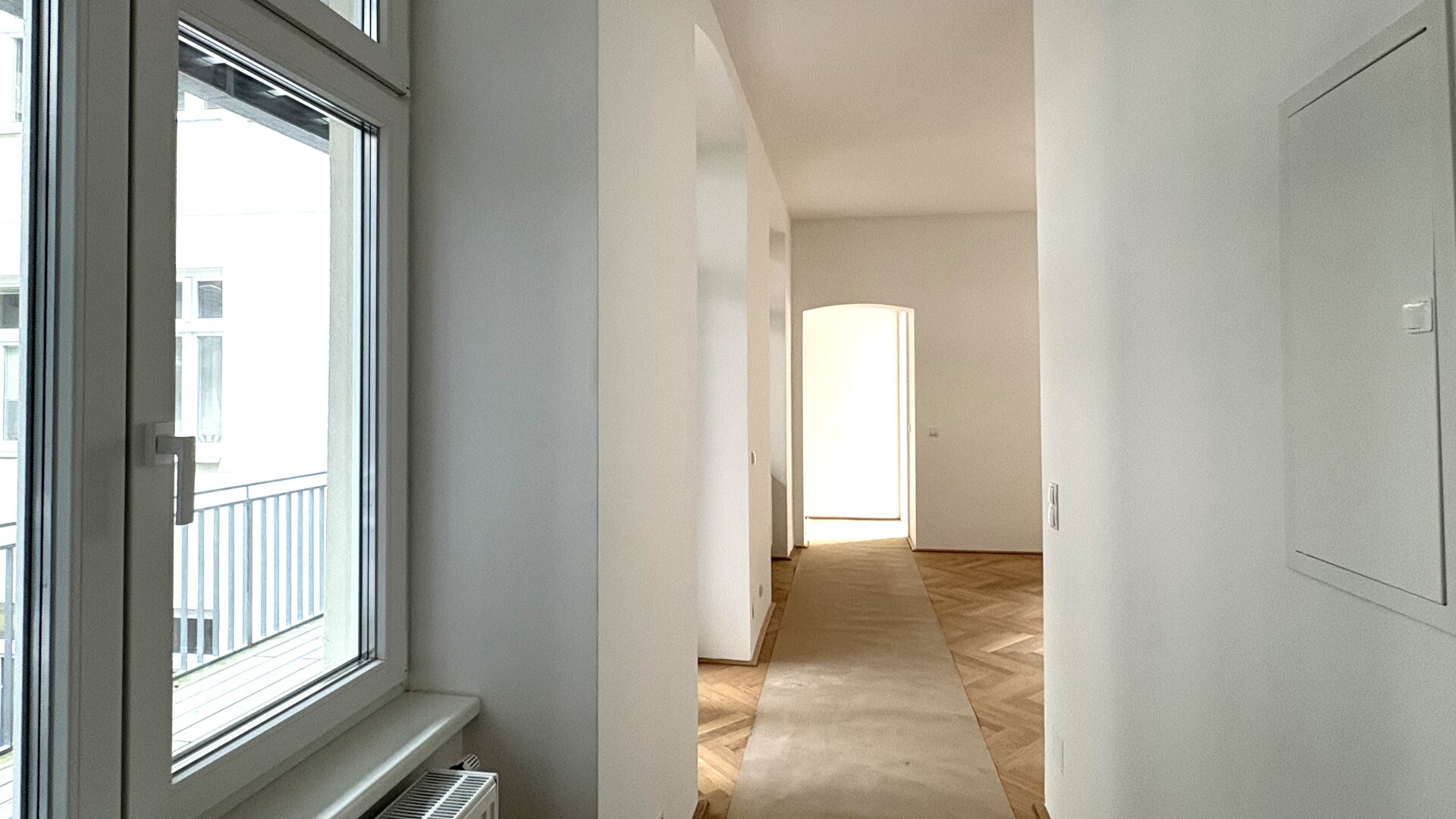 Lebensstil ist das, was jeder daraus macht… Toll renovierte 3-Zimmer-Wohnung, hochwertig & klassisch!