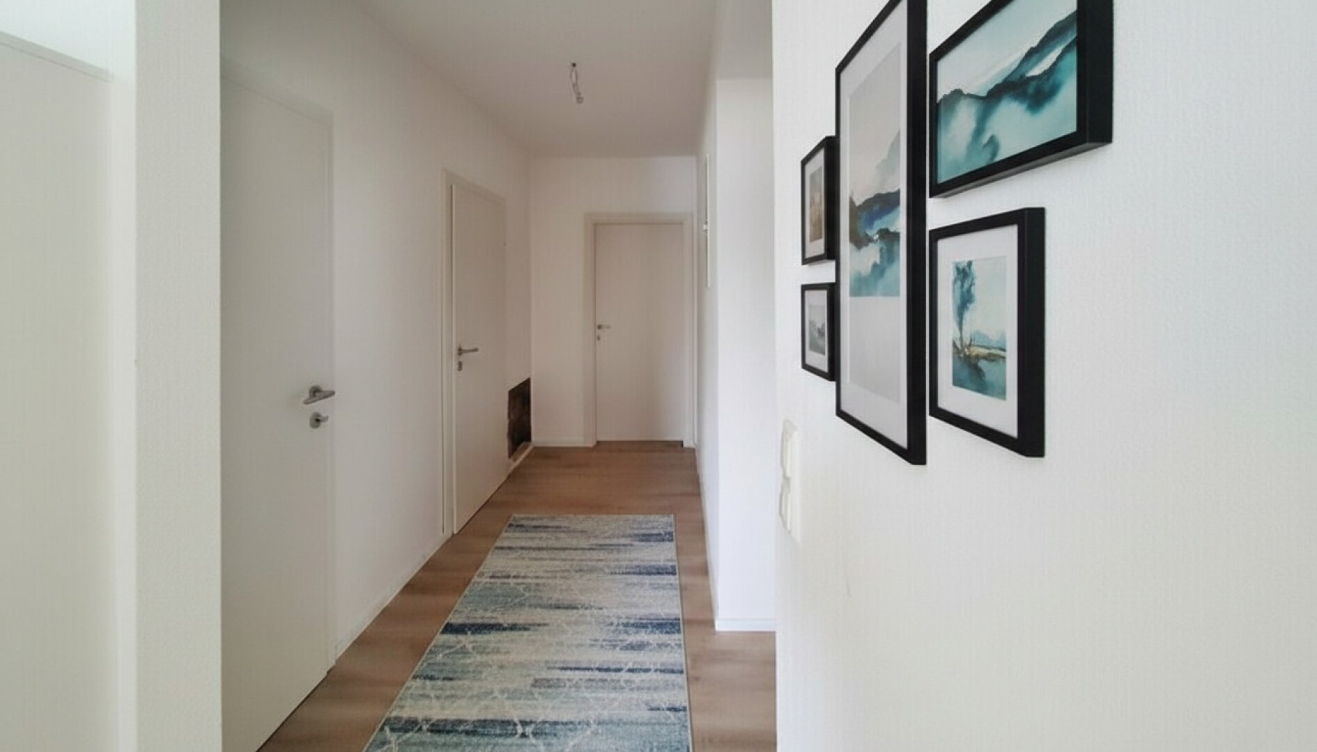 3 Raum Wohnung mit überdachten PKW Stellplatz