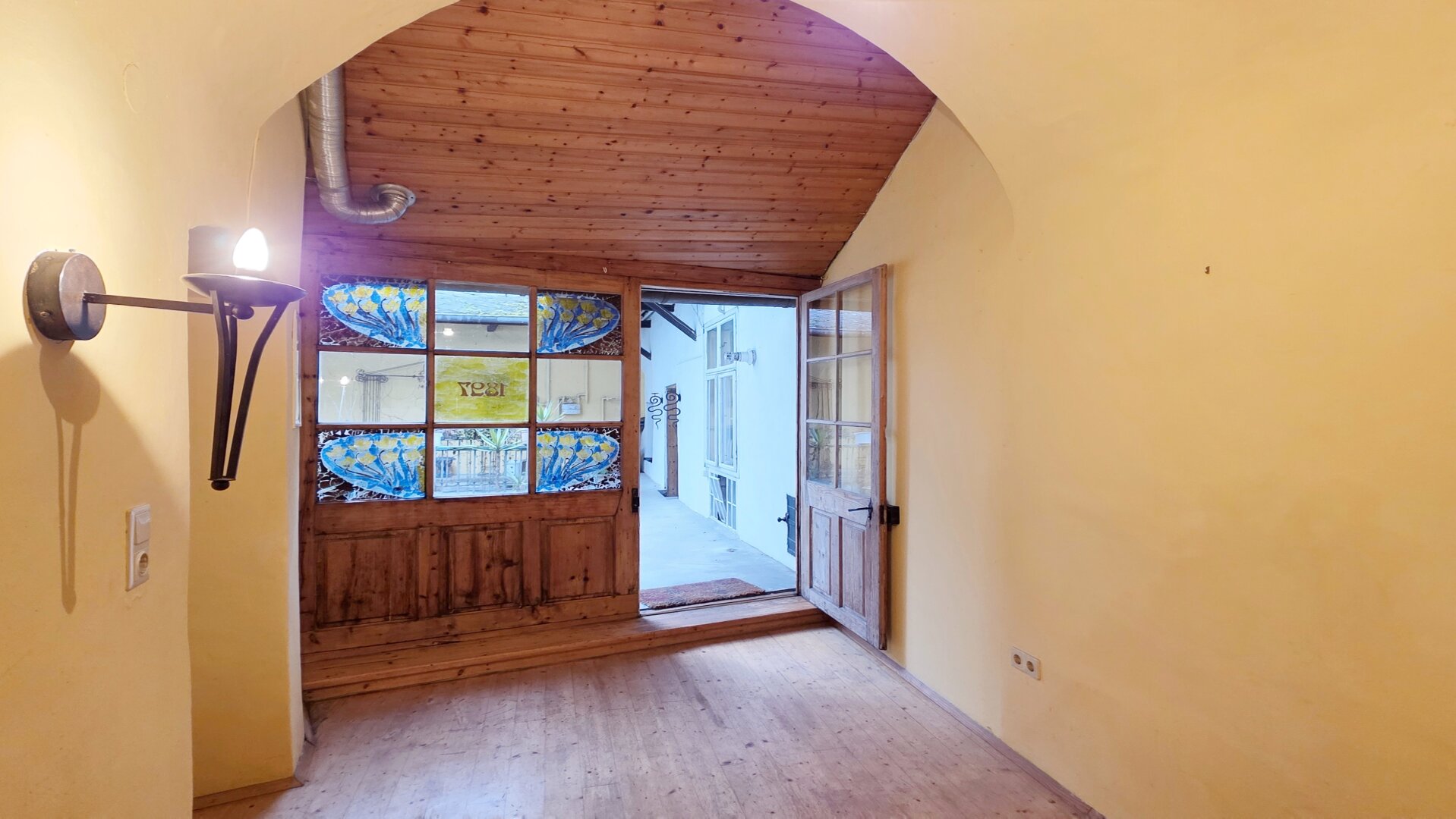 Einzigartige Wohnung in historischen Gemäuern Krems-Stein