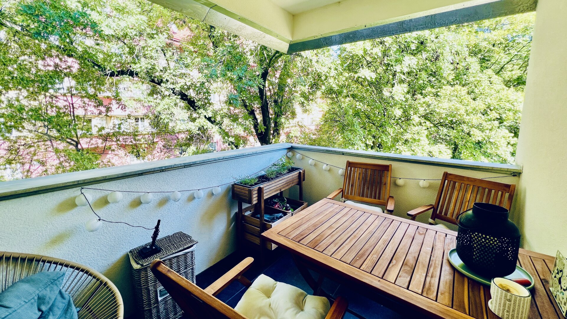 12 Minuten zur U6 - Alte Donau ums Eck - morgen Sonnen am Balkon & Loggia - Grünblick - Innenhof Ruhelage