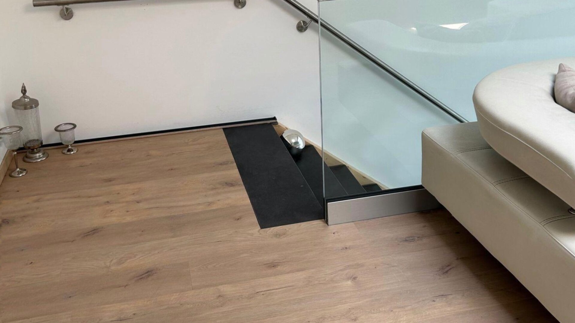 TOP Lage mit Galerie und Parkplatz